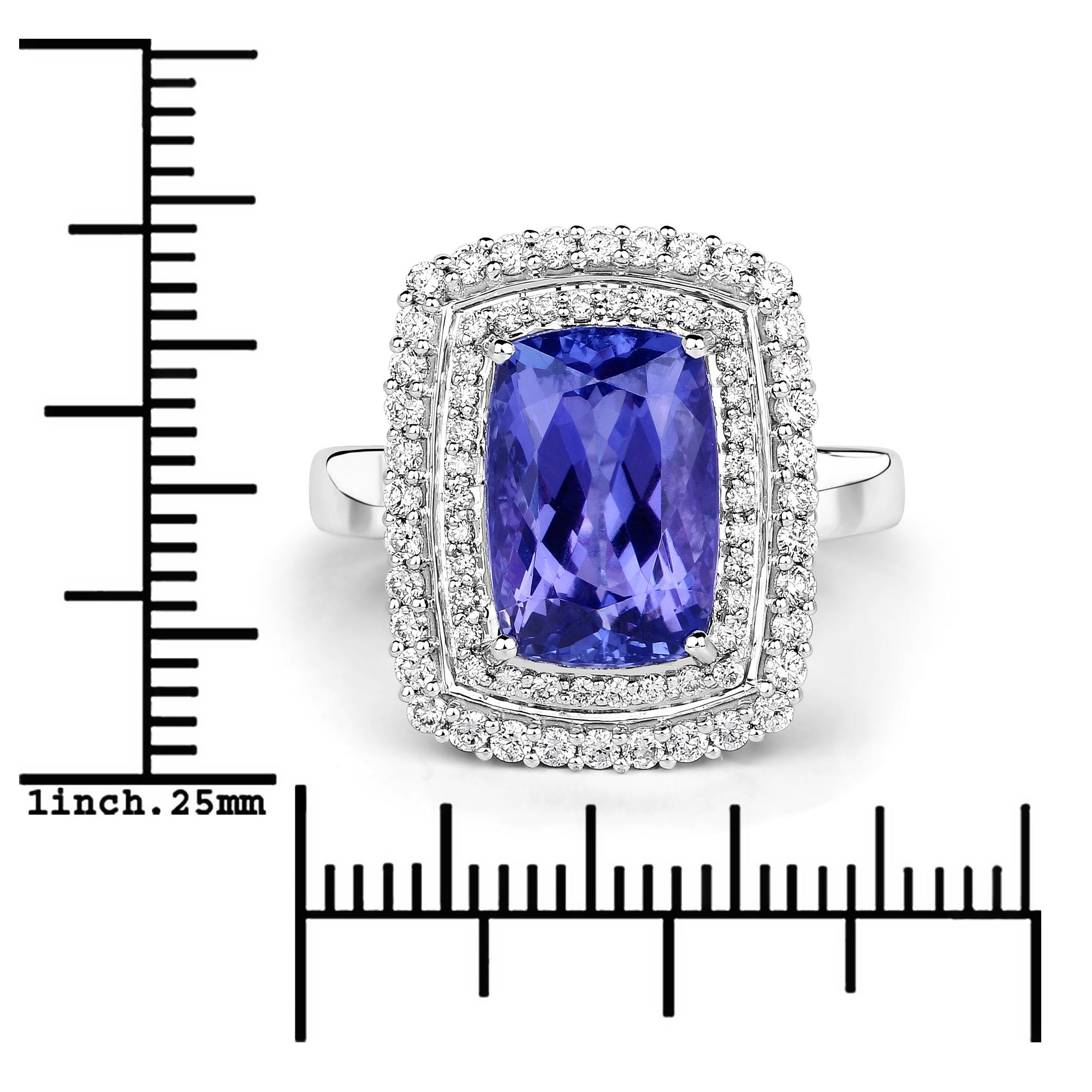 5.06 Carat Genuine Tanzanite and White Diamond 14 Karat White Gold Ring In New Condition In Great Neck, NY