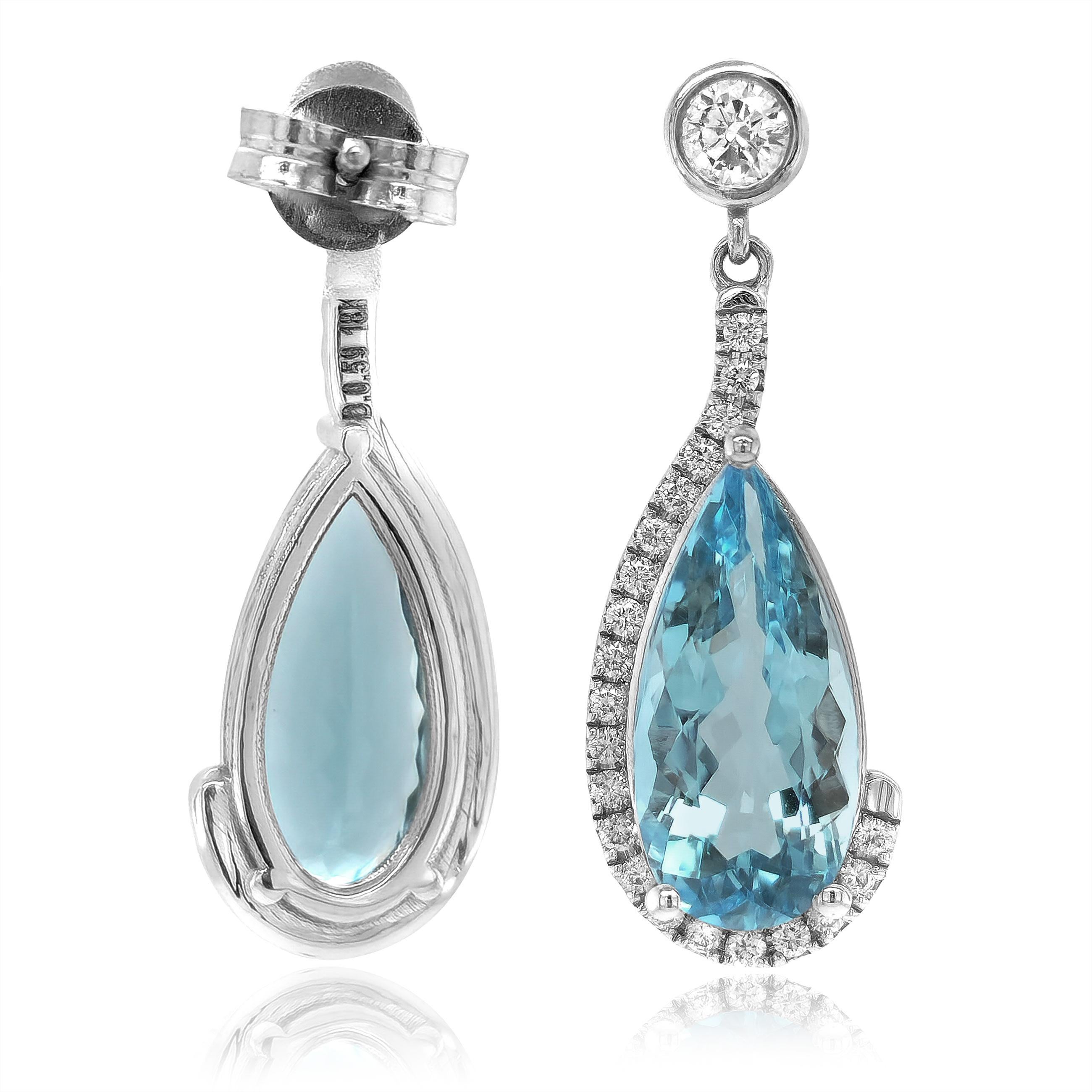  Natural Aquamarines 5.06 Carat in White Gold Earrings with Diamonds In New Condition For Sale In Los Angeles, CA