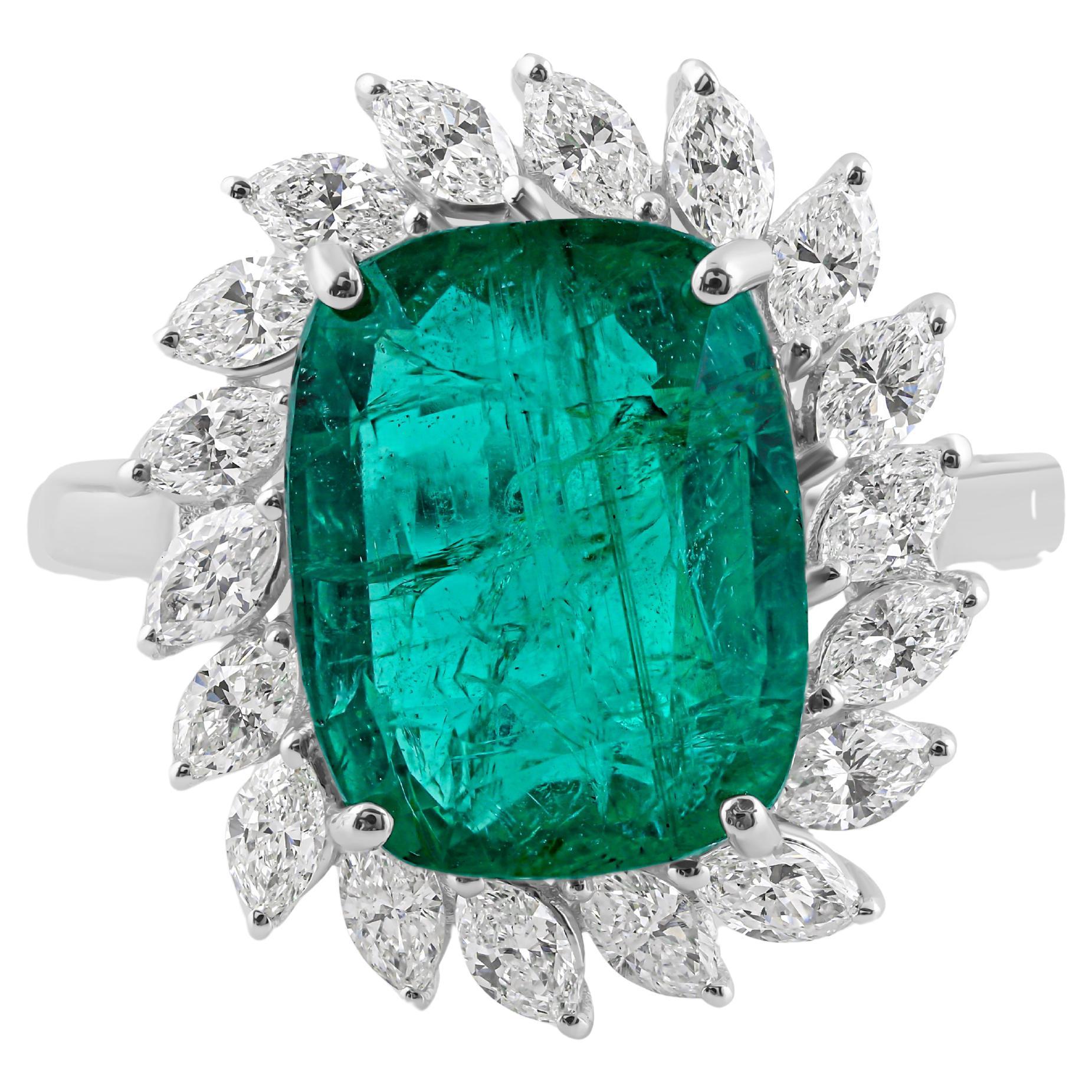 5,06 Karat sambischer Smaragd 0,88 Karat SI/H Diamant 18 Karat Weißgold Schmuck im Angebot