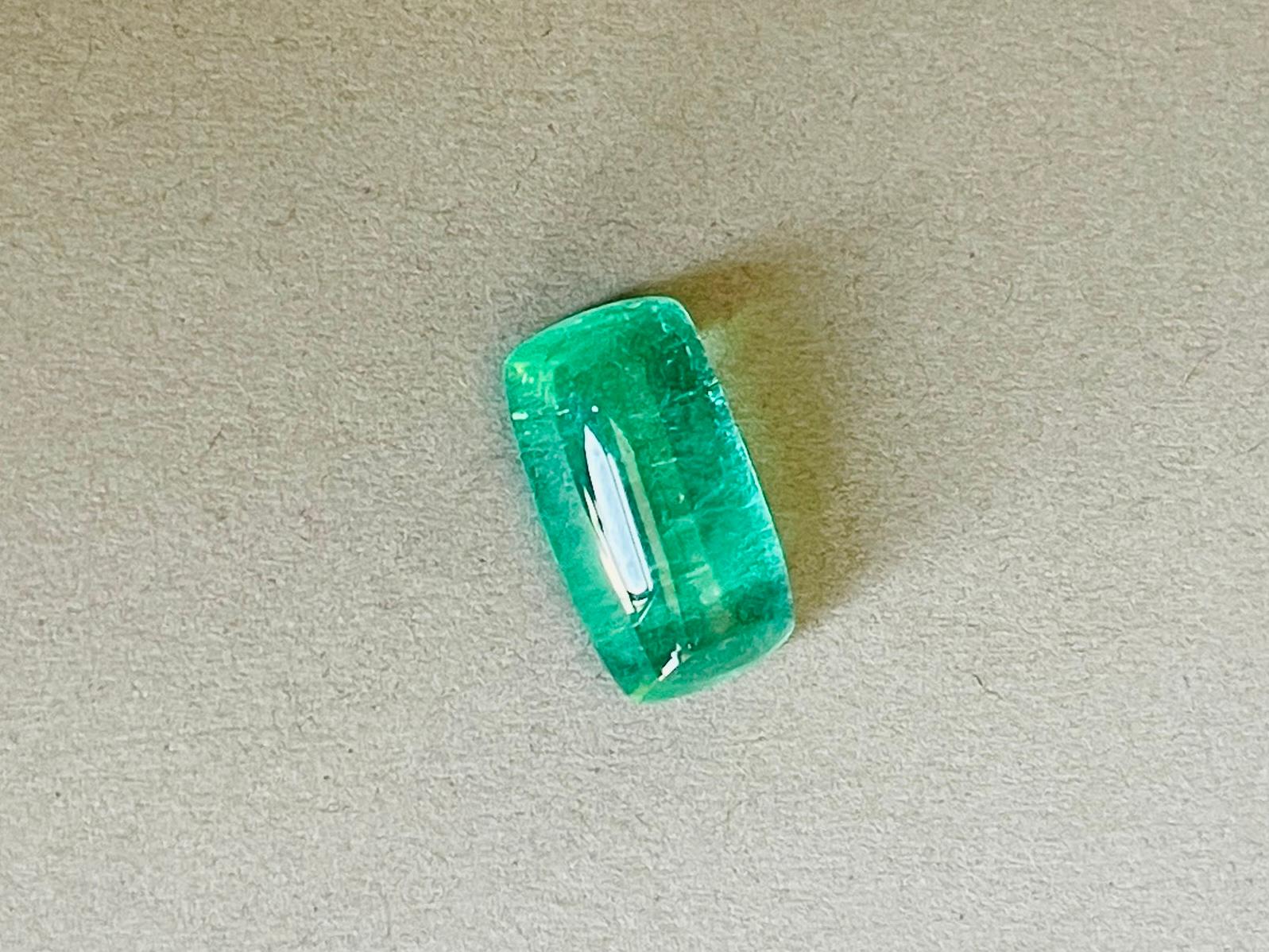 5,06 qt Esmeralda natural cabujón verde neón transparente calidad gema en venta 5