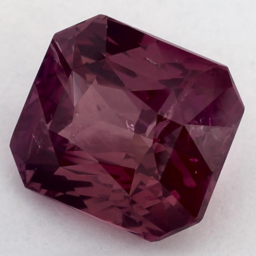 Ottagono 5.06 Ct Pink Sapphire Octagon Cut Loose Gemstone in vendita