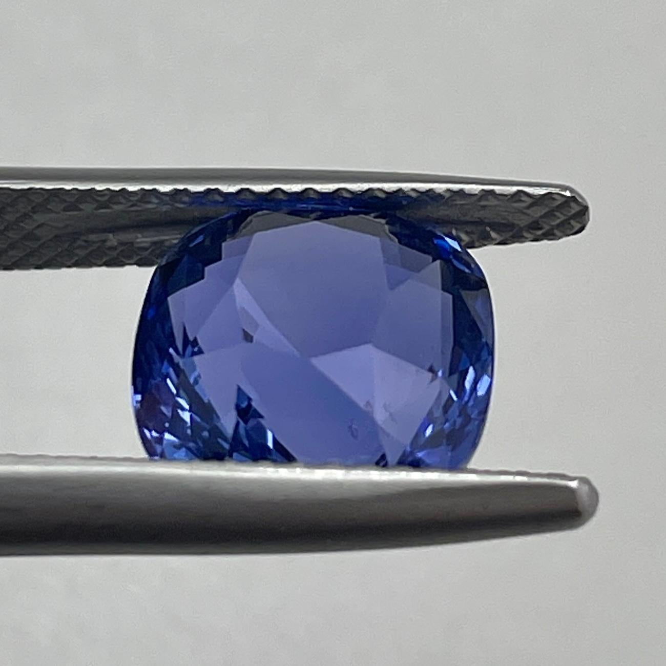 5.06Ct Ceylon No Heat Cushion Sapphire In New Condition For Sale In New York, NY