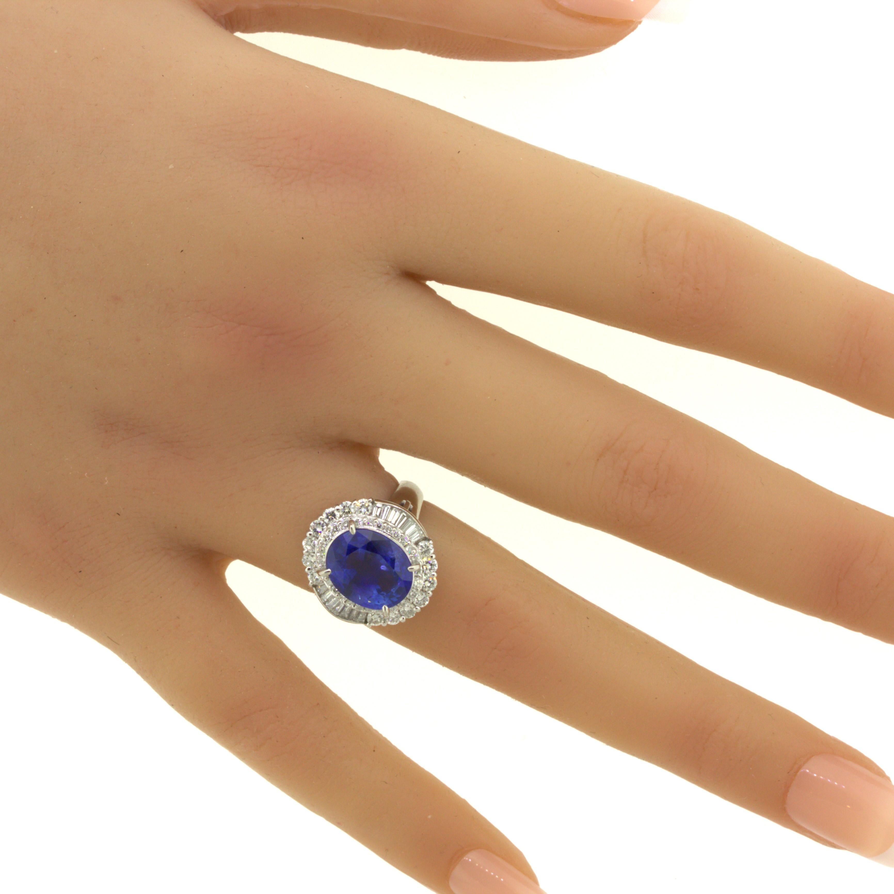 5.07 Carat Blue Sapphire Diamond Platinum Ring For Sale 8