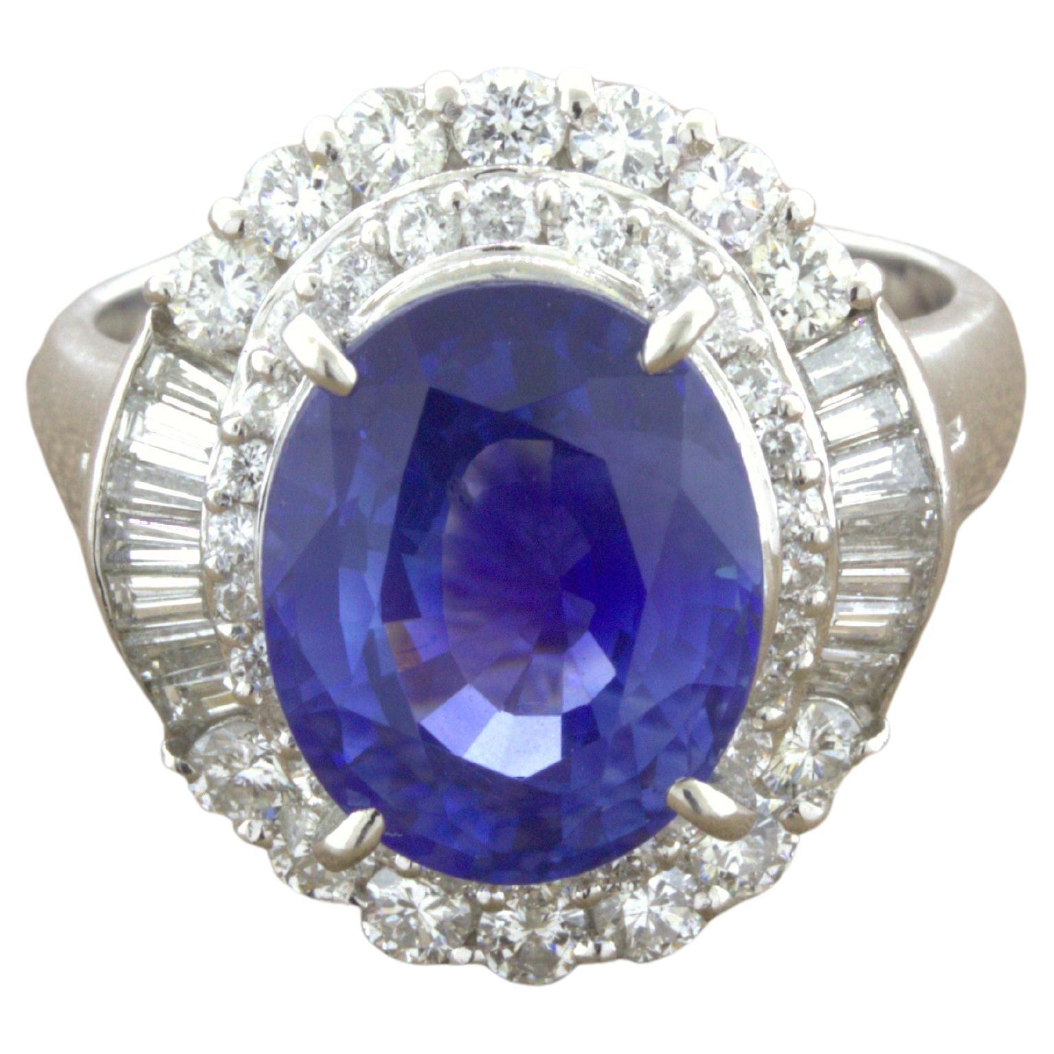 Anillo de platino con diamante y zafiro azul de 5.07 quilates