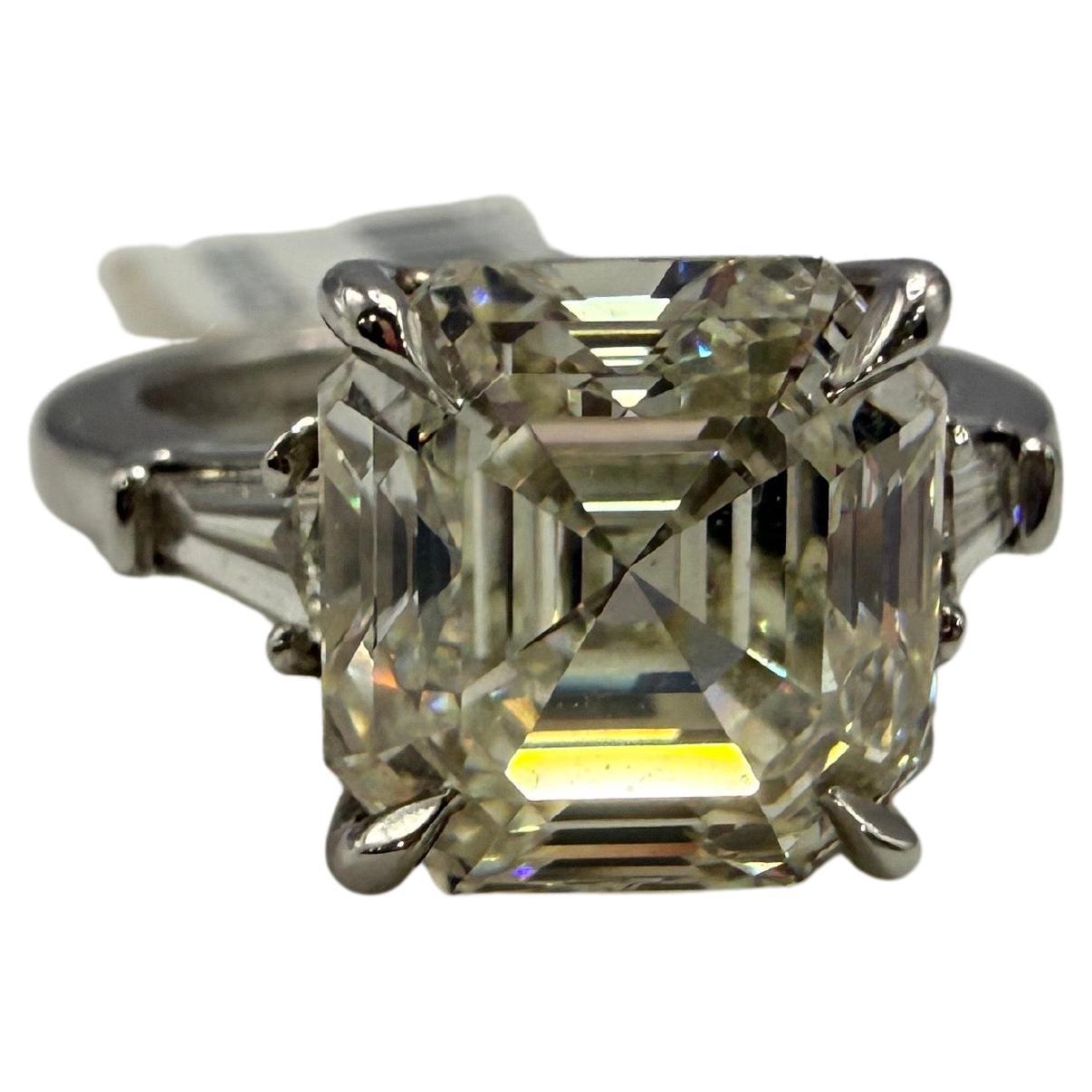 5,07 quilates Anillo de compromiso talla Asscher platino