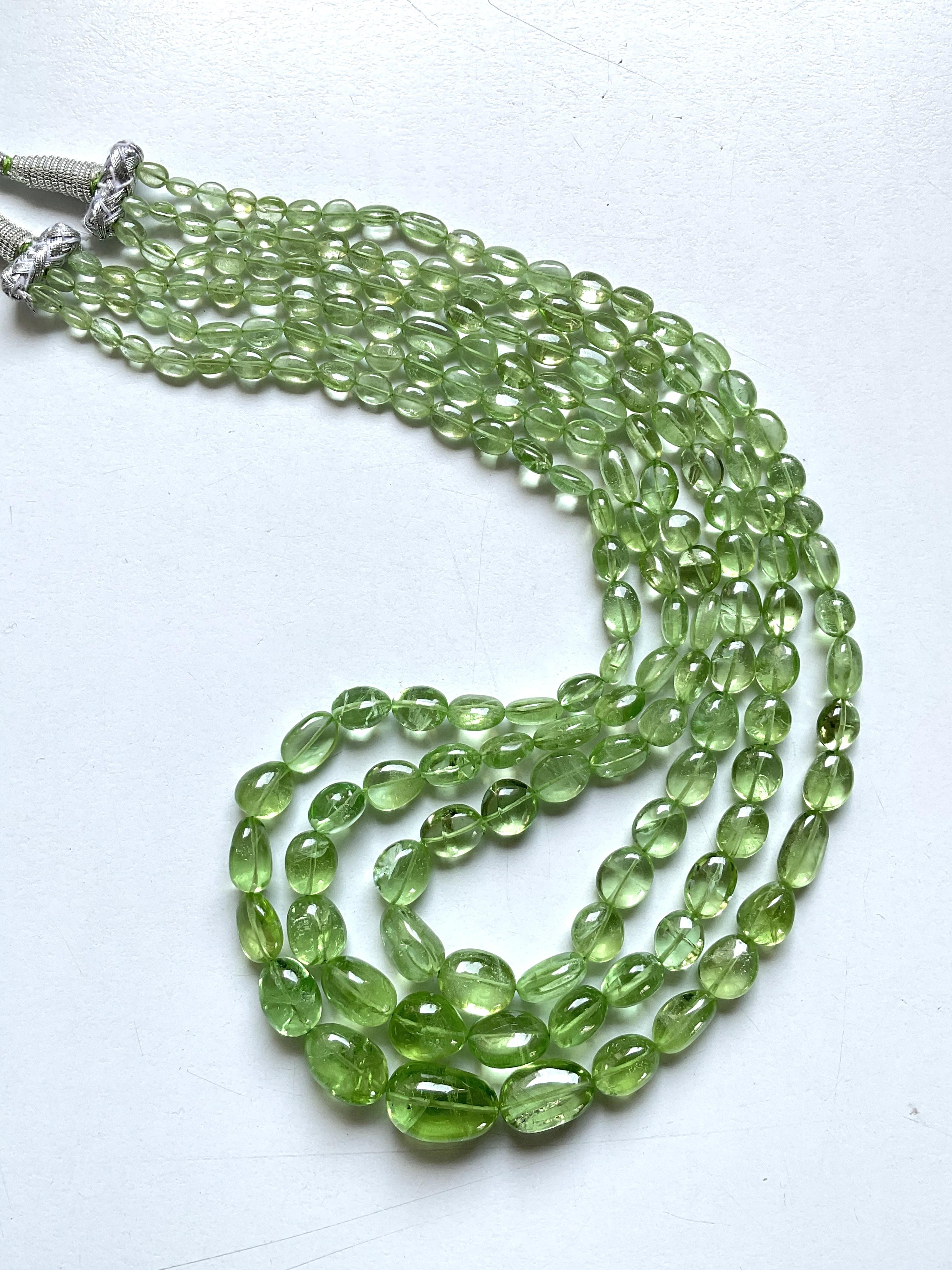 507.40 carats apple green peridot top quality plain tumbled natural necklace gem For Sale 1
