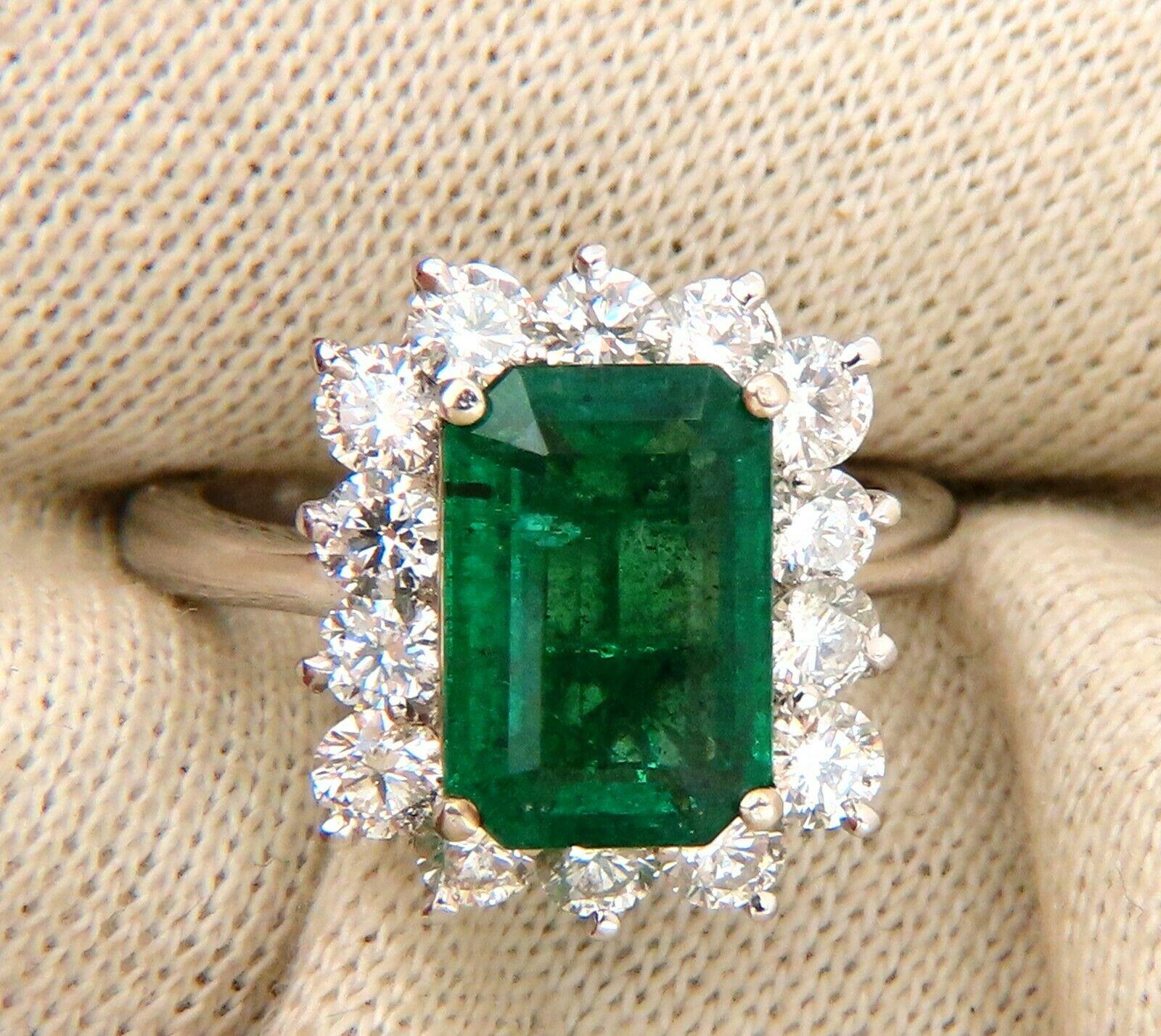 5.07 Carat Natural Emerald Diamonds Cluster Halo Ring 14 Karat In New Condition For Sale In New York, NY
