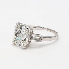 5.08 Carat Cushion Modified Brilliant Cut H VS1 Diamond Platinum Engagement Ring