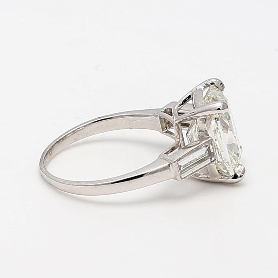 Cushion Cut 5.08 Carat Cushion Modified Brilliant Cut H VS1 Diamond Platinum Engagement Ring For Sale