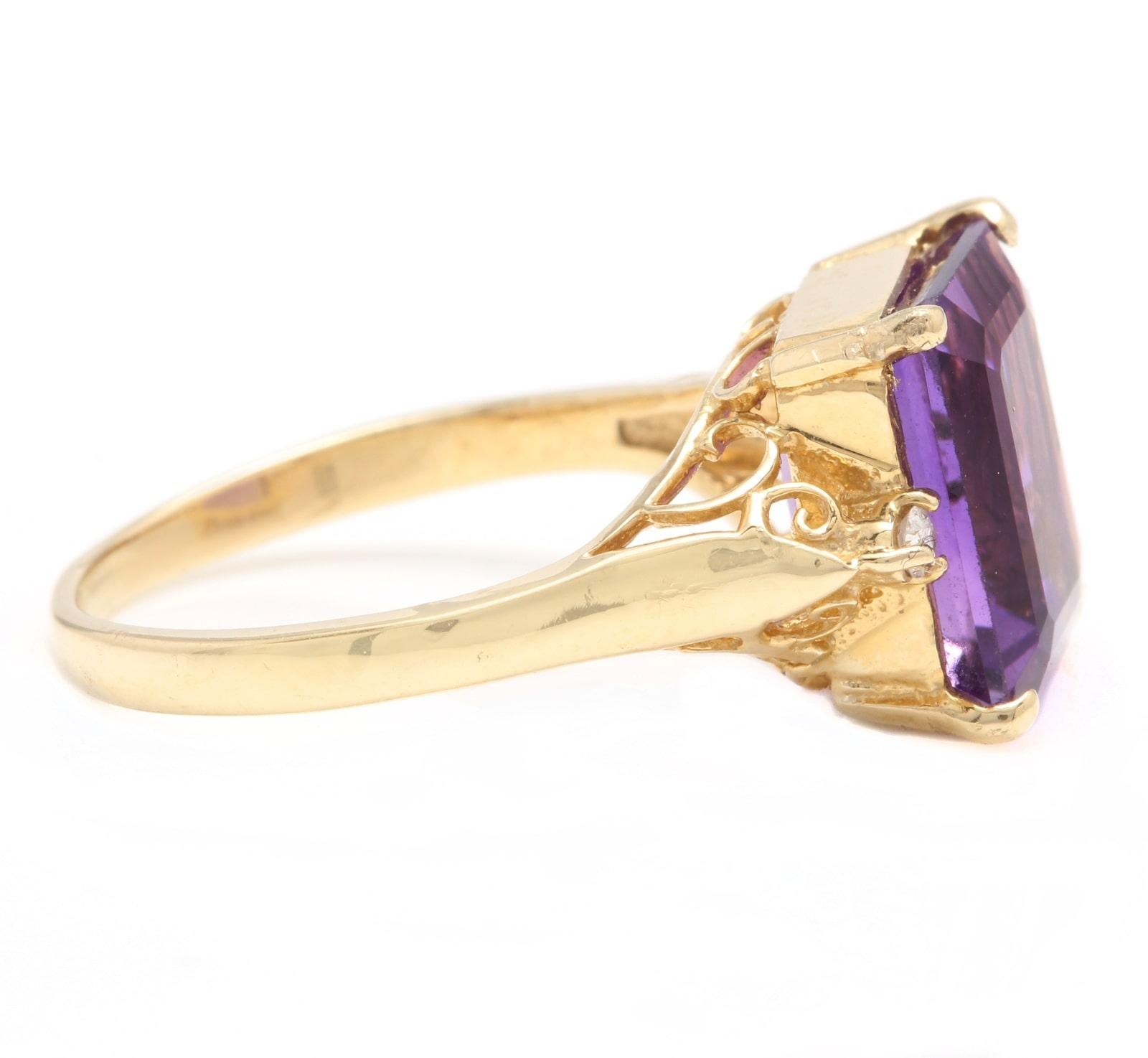 Mixed Cut 5.08 Carat Natural Amethyst and Diamond 14 Karat Solid Yellow Gold Ring For Sale