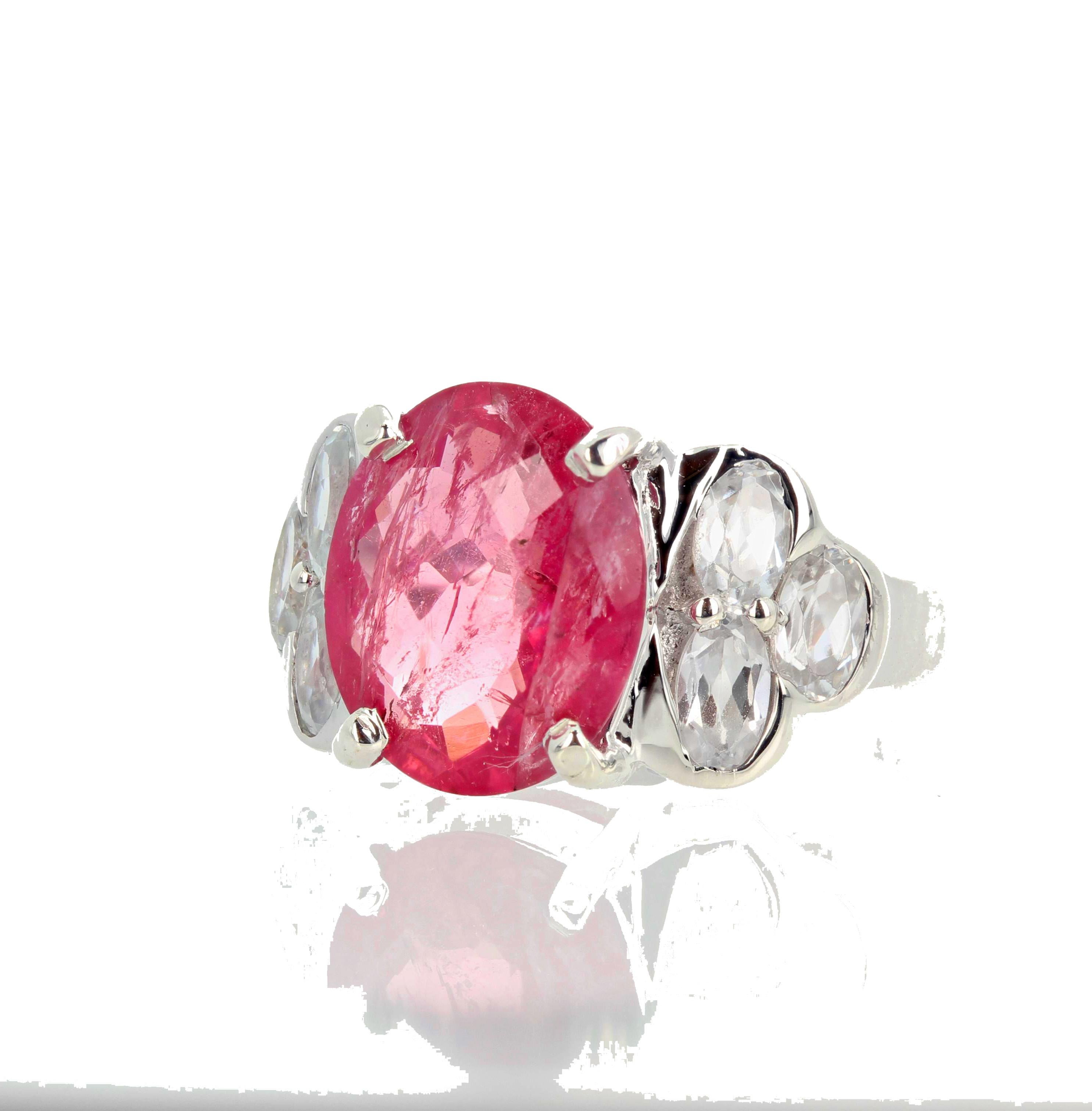 Taille ovale Magnifique bague AJD en tourmaline rose et topaze blanche de 5,08 carats 