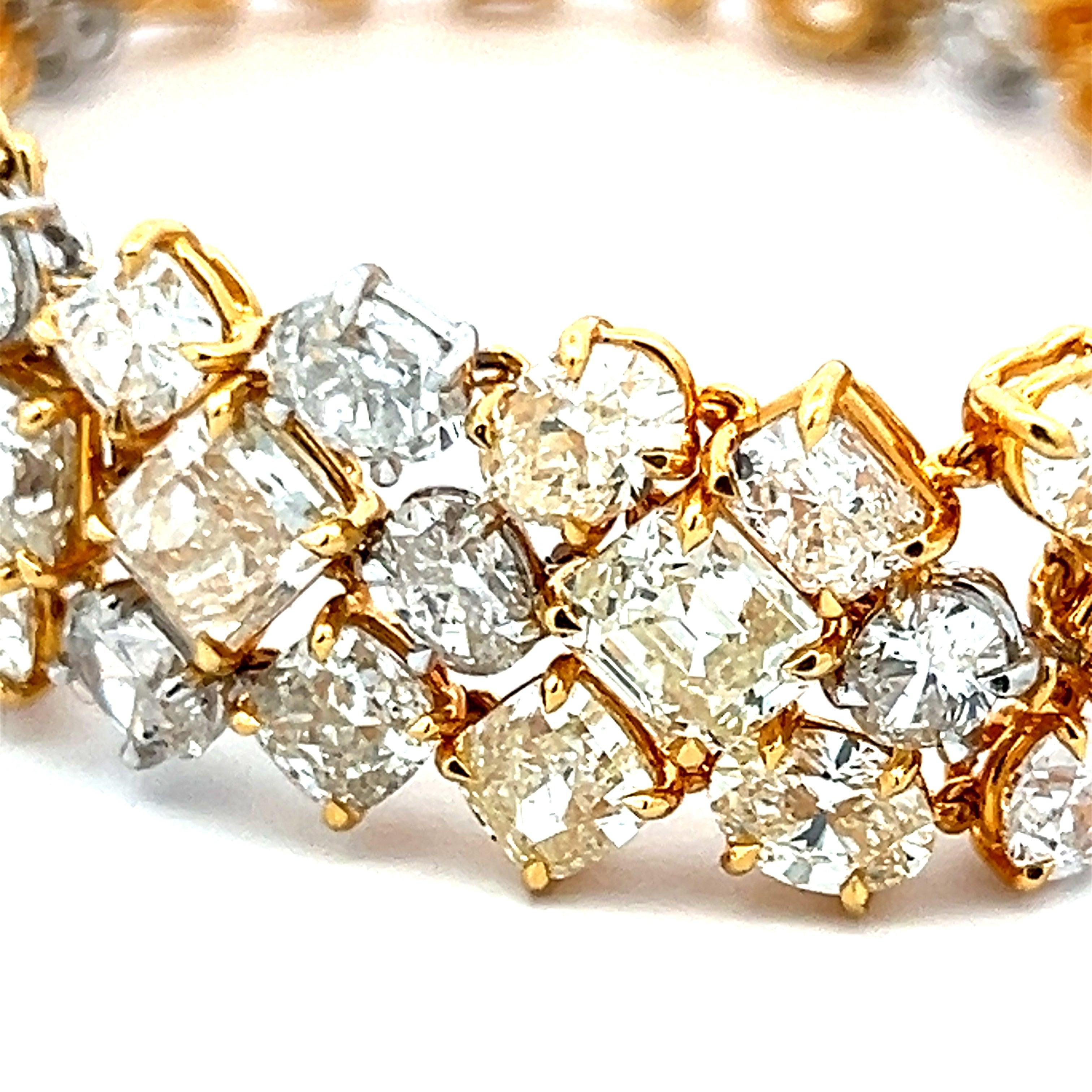 Título:
Diamante de 50,82 quilates Pulsera de tenis de oro/platino de 18 quilates en dos tonos


Estilo:
Tenis


Metal:
Oro de dos tonos de 18 quilates/plata


Gema 1:
Diamante de 50,82 quilates


Número de piedras:
83


Dimensión:
6,75