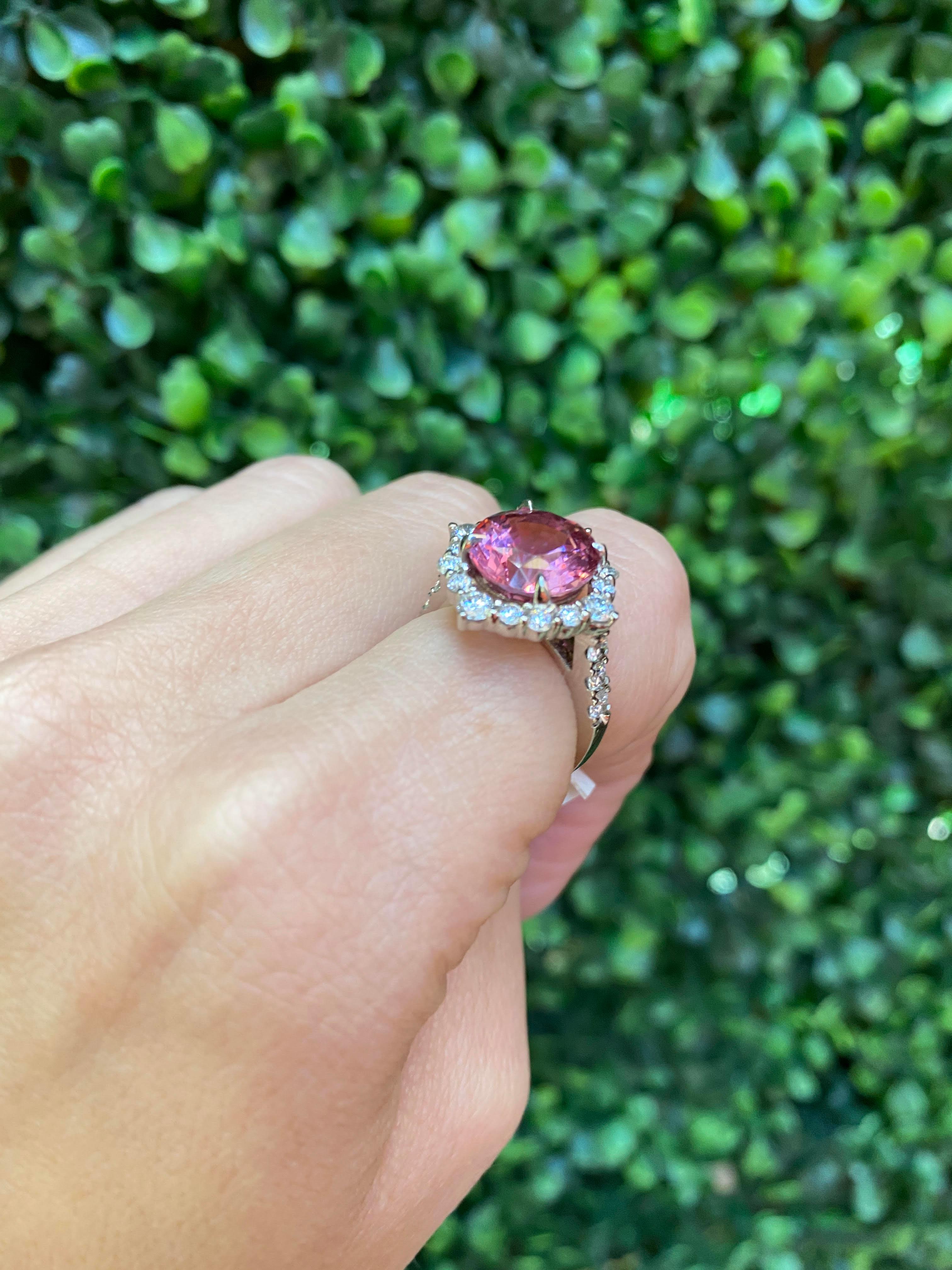 5.08ct Oval Cut Natural Pink Spinel, 1.03ctw Diamond Halo 18k White Gold Ring In New Condition For Sale In Houston, TX