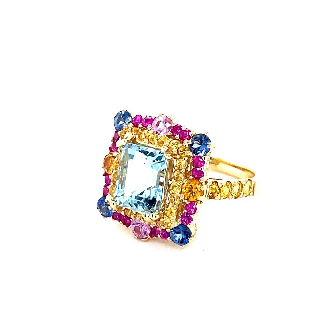 5.09 Carat Aquamarine Sapphire Yellow Gold Cocktail Ring In New Condition For Sale In Los Angeles, CA