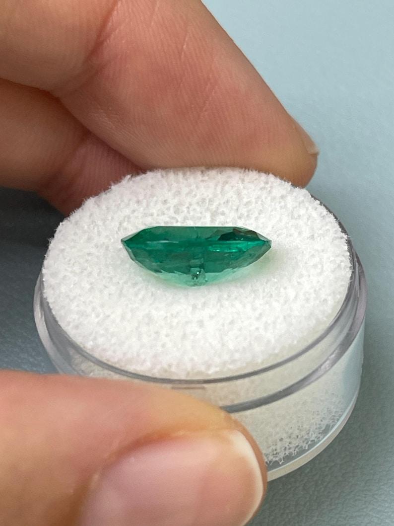 Women's 5.09 Carat Bubbly Hybrid Cut Zambian Emerald - Cushion Oval Cut Genuine Gem For Sale