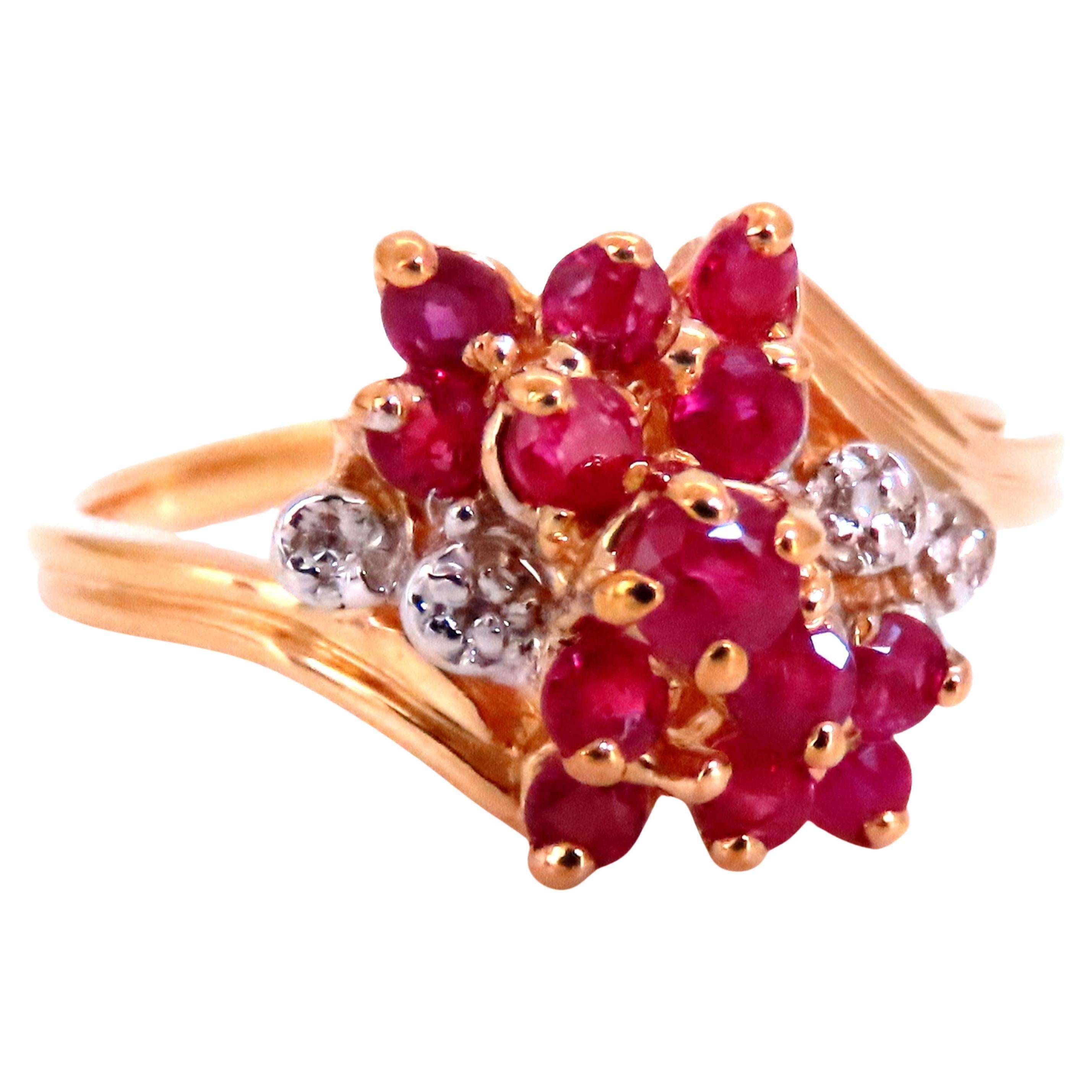 Anello da cocktail con diamante e rubino naturale da .50ct in oro 14kt 67121 in vendita