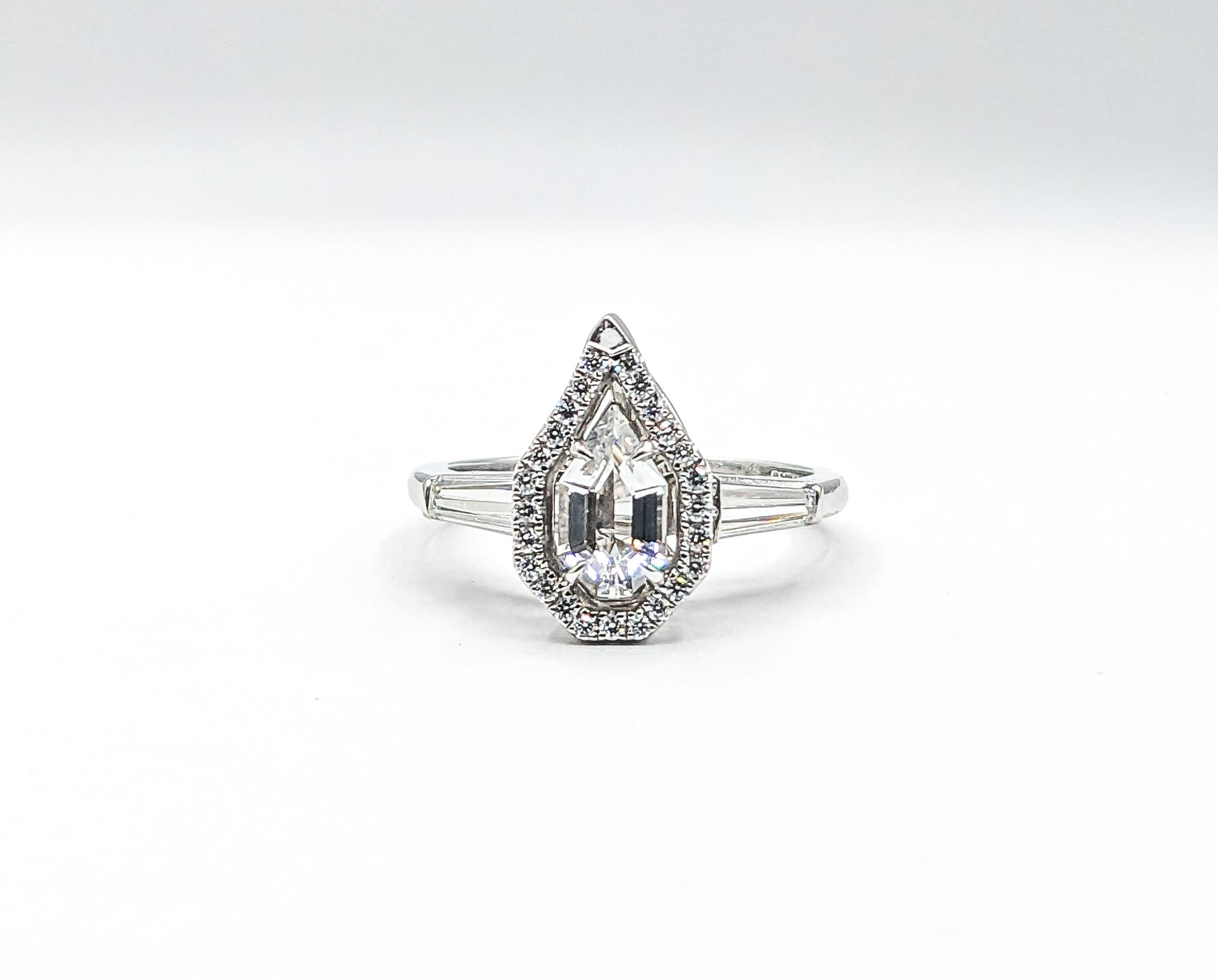 .50ctw Diamond & Fancy Cut Quartz (center stone) Ring In Platinum For Sale 2