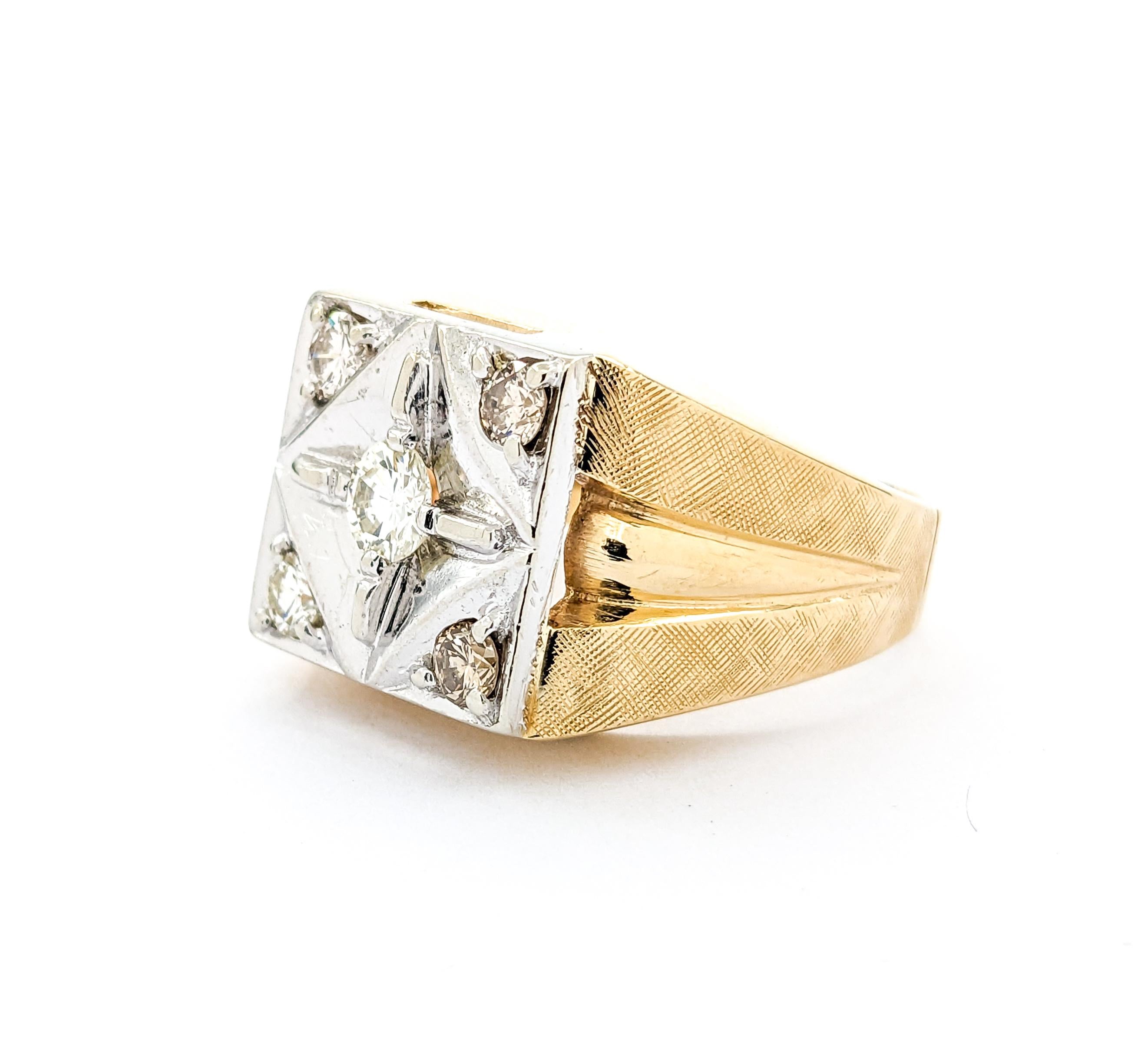 .50ctw Diamond Vintage Ring In Yellow Gold For Sale 4
