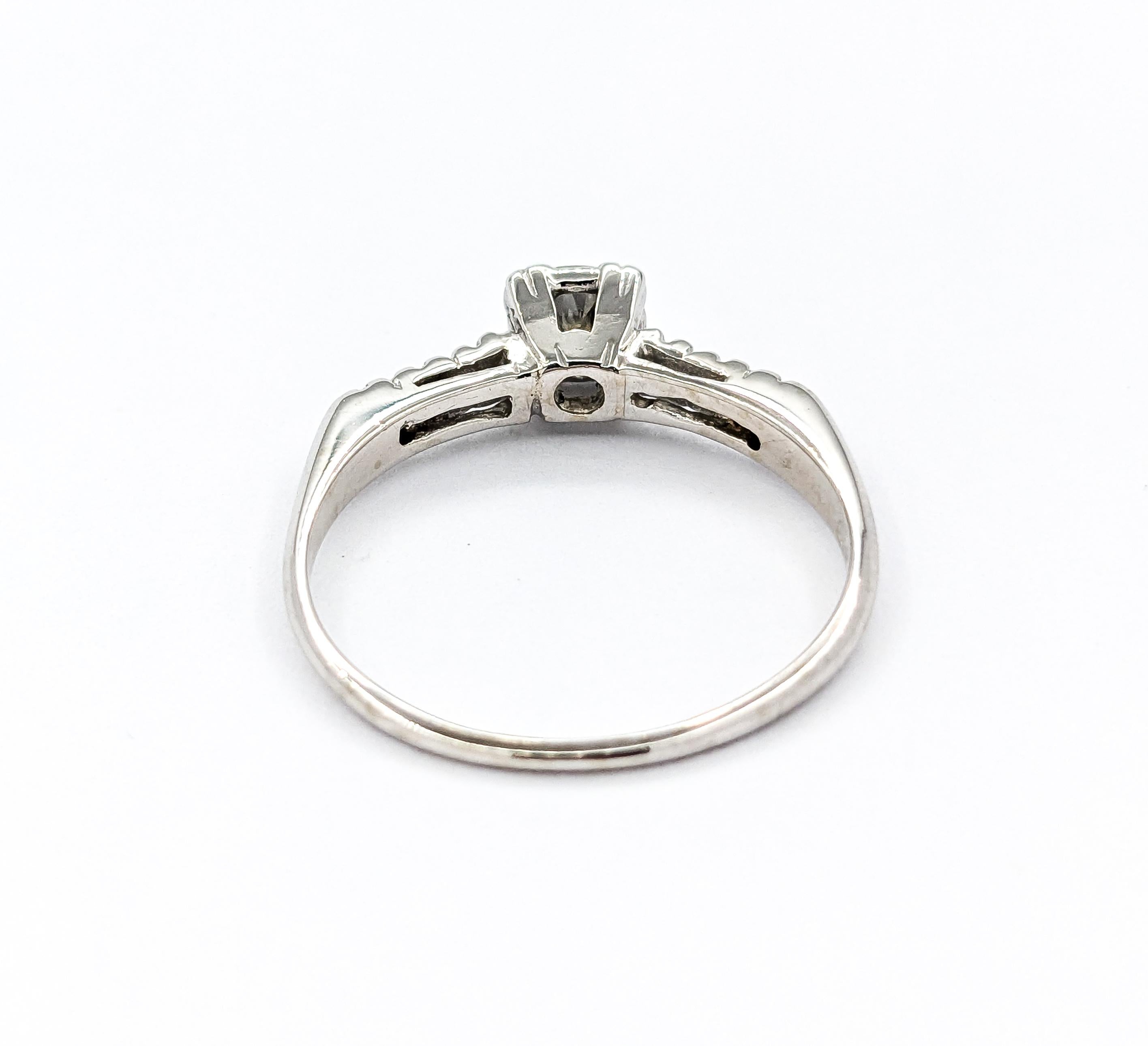 .50ctw European Cut Diamond Engagement Ring in White Gold In Excellent Condition For Sale In Bloomington, MN