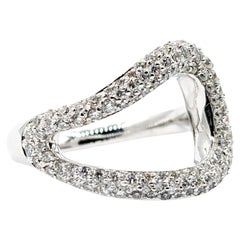 .50ctw Pave-Set Tear Diamond Ring In White Gold (bague en or blanc sertie de diamants en larmes)