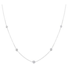 Collier en or blanc avec diamants de 0,50 carat poids total	