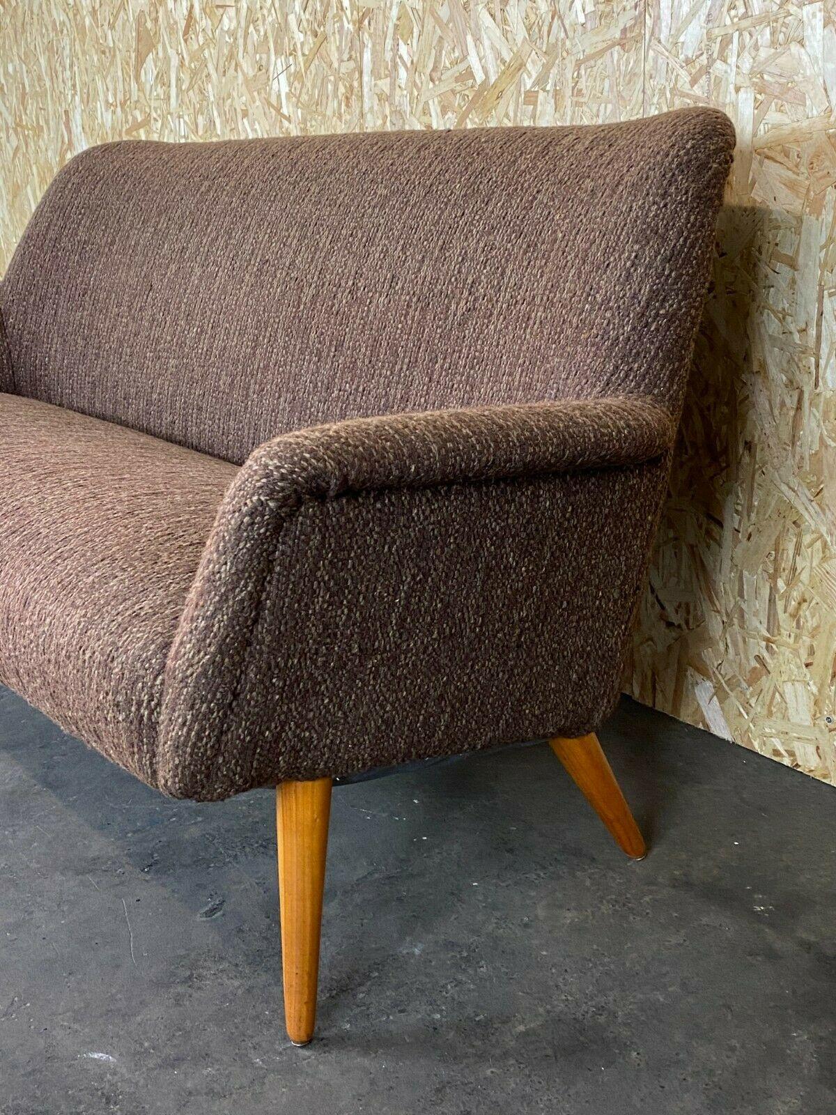 50er- und 60er-Jahre Cocktail Sofa Couch Mid-Century-Tisch-Ära Design (Mitte des 20. Jahrhunderts) im Angebot