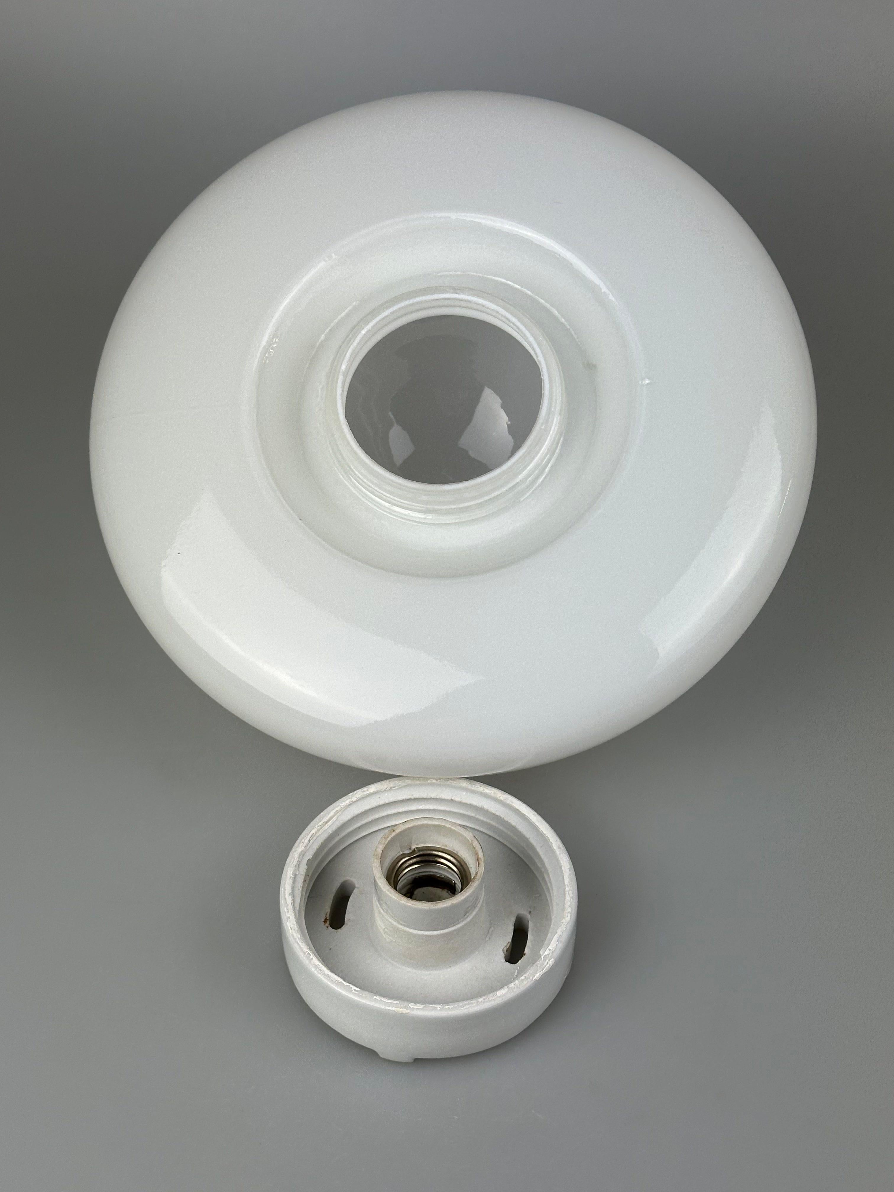 Lampe murale 50s 60s plafonnier en céramique par Wilhelm Wagenfeld pour Lindner en vente 6
