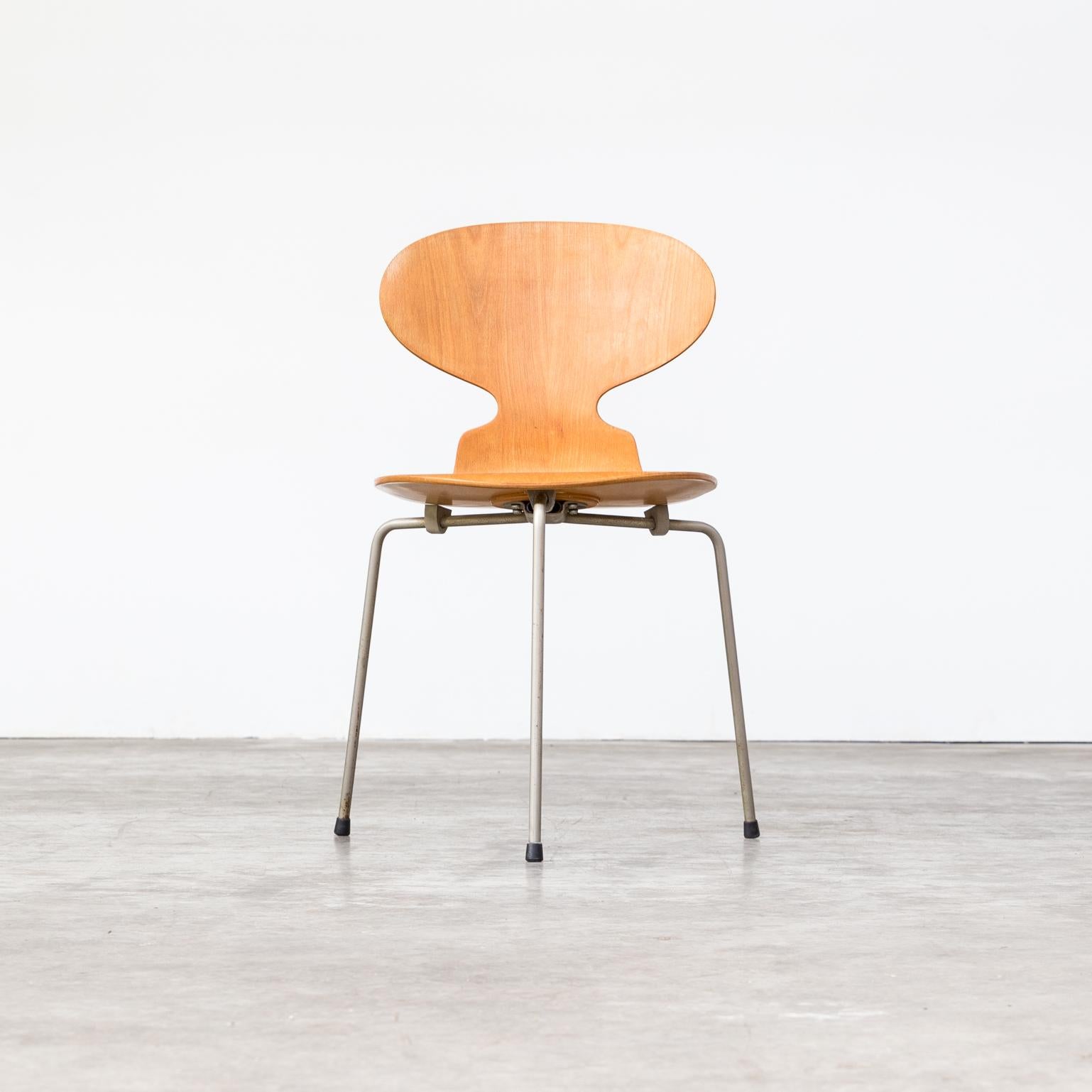 Arne Jacobsen Plywood Original ‘Model 3100 Ant’ Chair for Fritz Hanzen, Set of 4 For Sale 5
