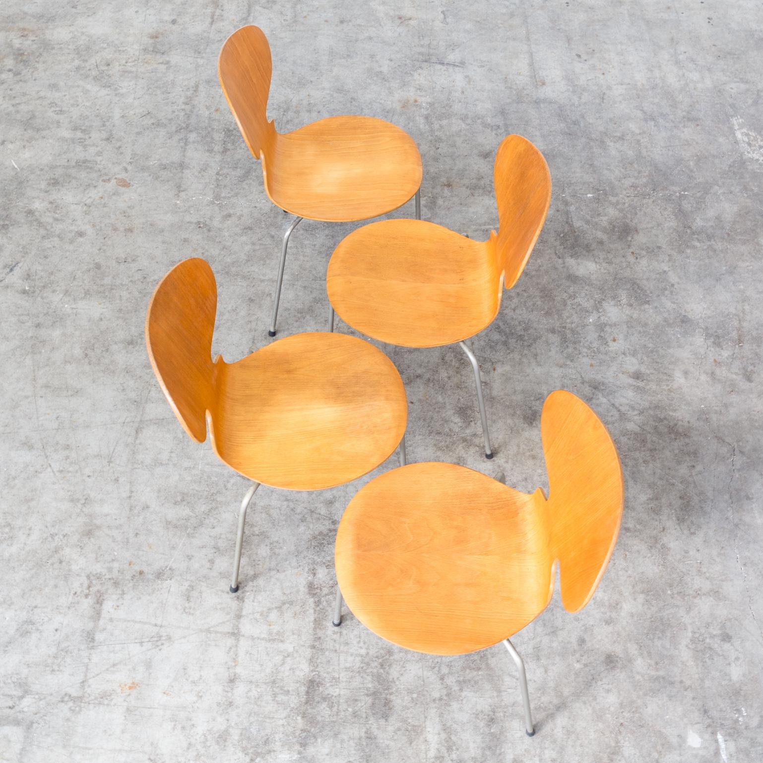 Arne Jacobsen Plywood Original ‘Model 3100 Ant’ Chair for Fritz Hanzen, Set of 4 For Sale 6