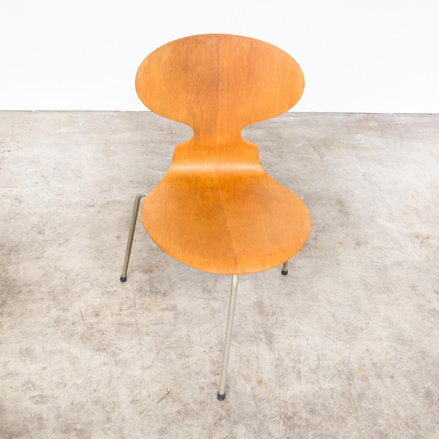 Arne Jacobsen Plywood Original ‘Model 3100 Ant’ Chair for Fritz Hanzen, Set of 4 For Sale 9