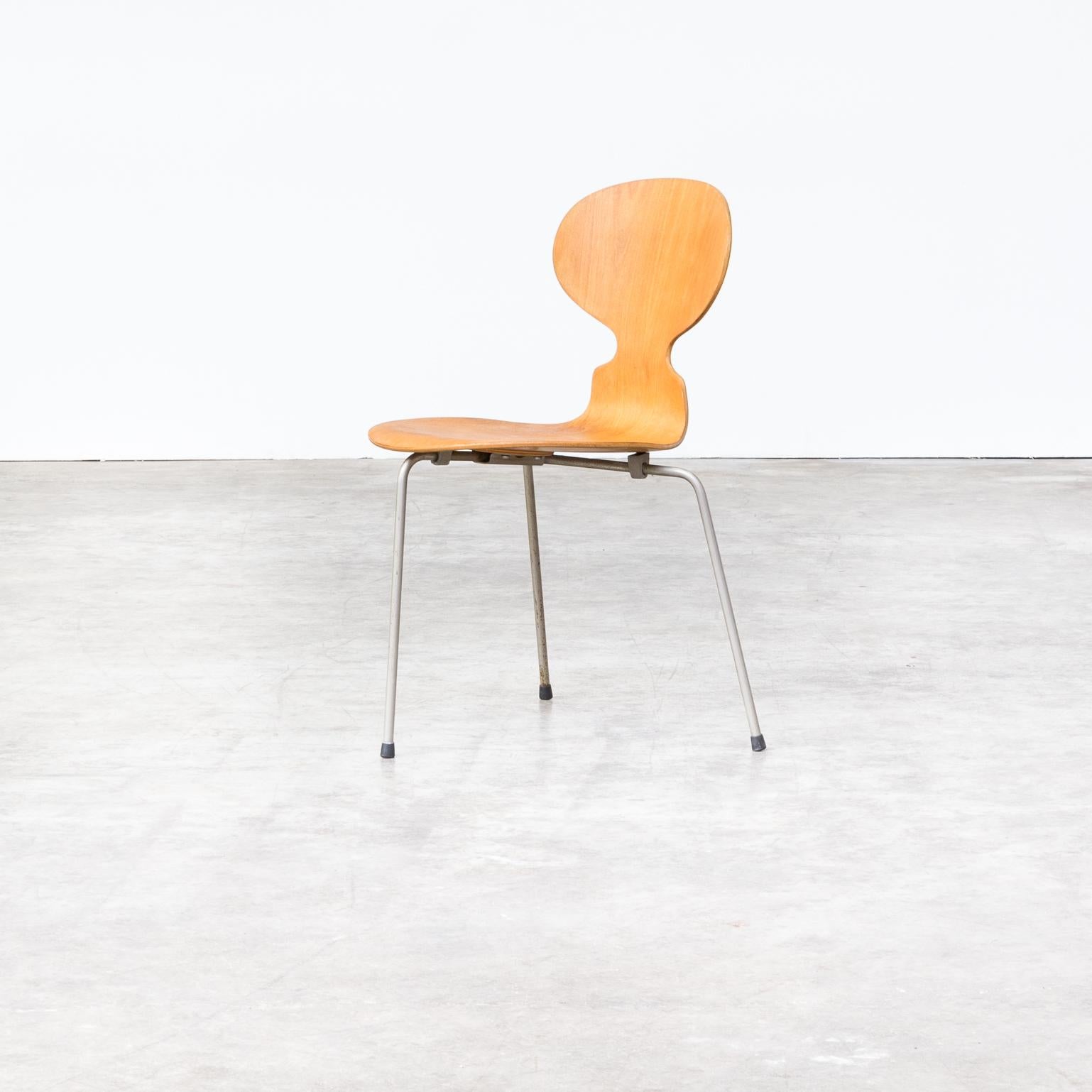 Mid-20th Century Arne Jacobsen Plywood Original ‘Model 3100 Ant’ Chair for Fritz Hanzen, Set of 4 For Sale