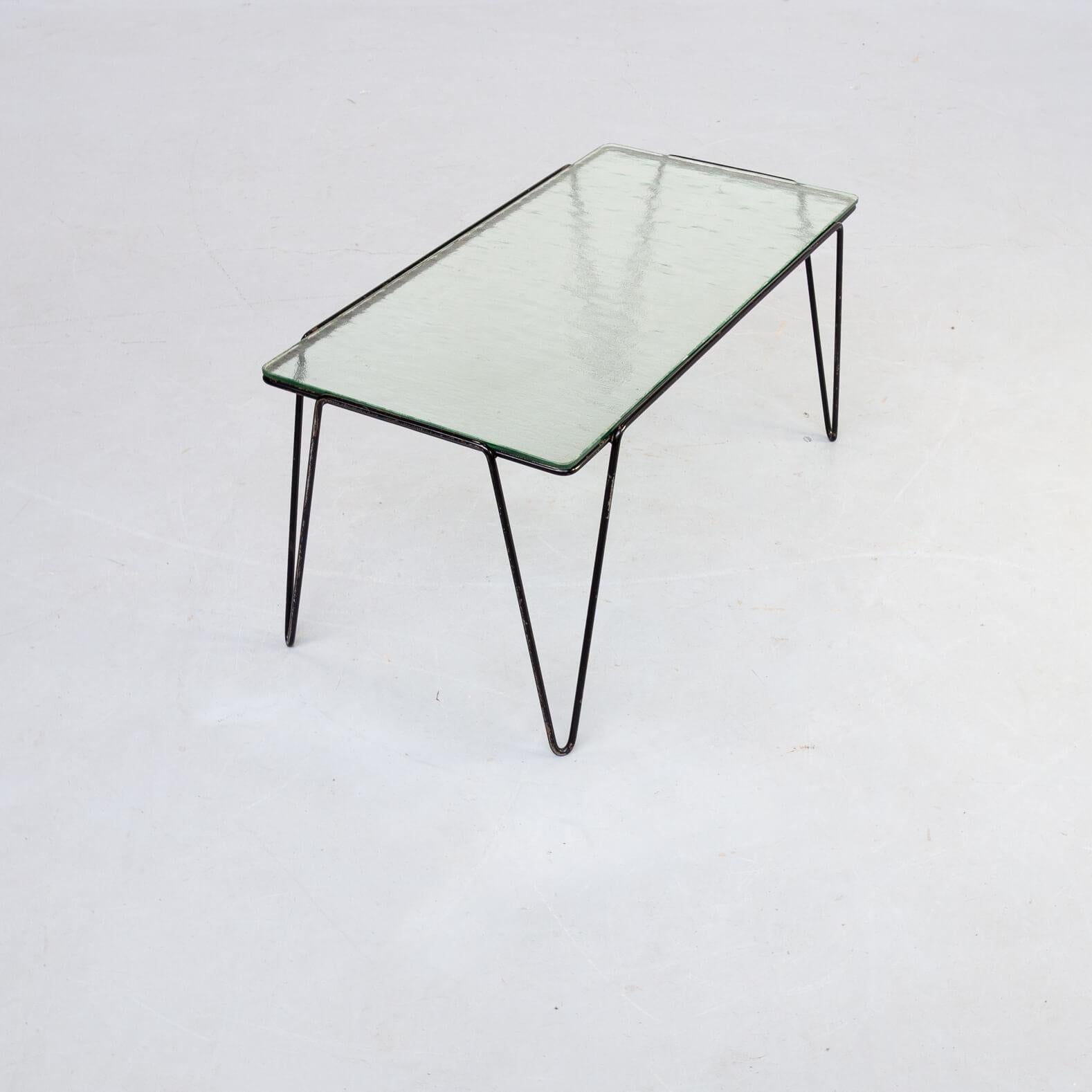 20th Century 50s Arnold Bueno de Mesquita Coffee Table for Spurs For Sale