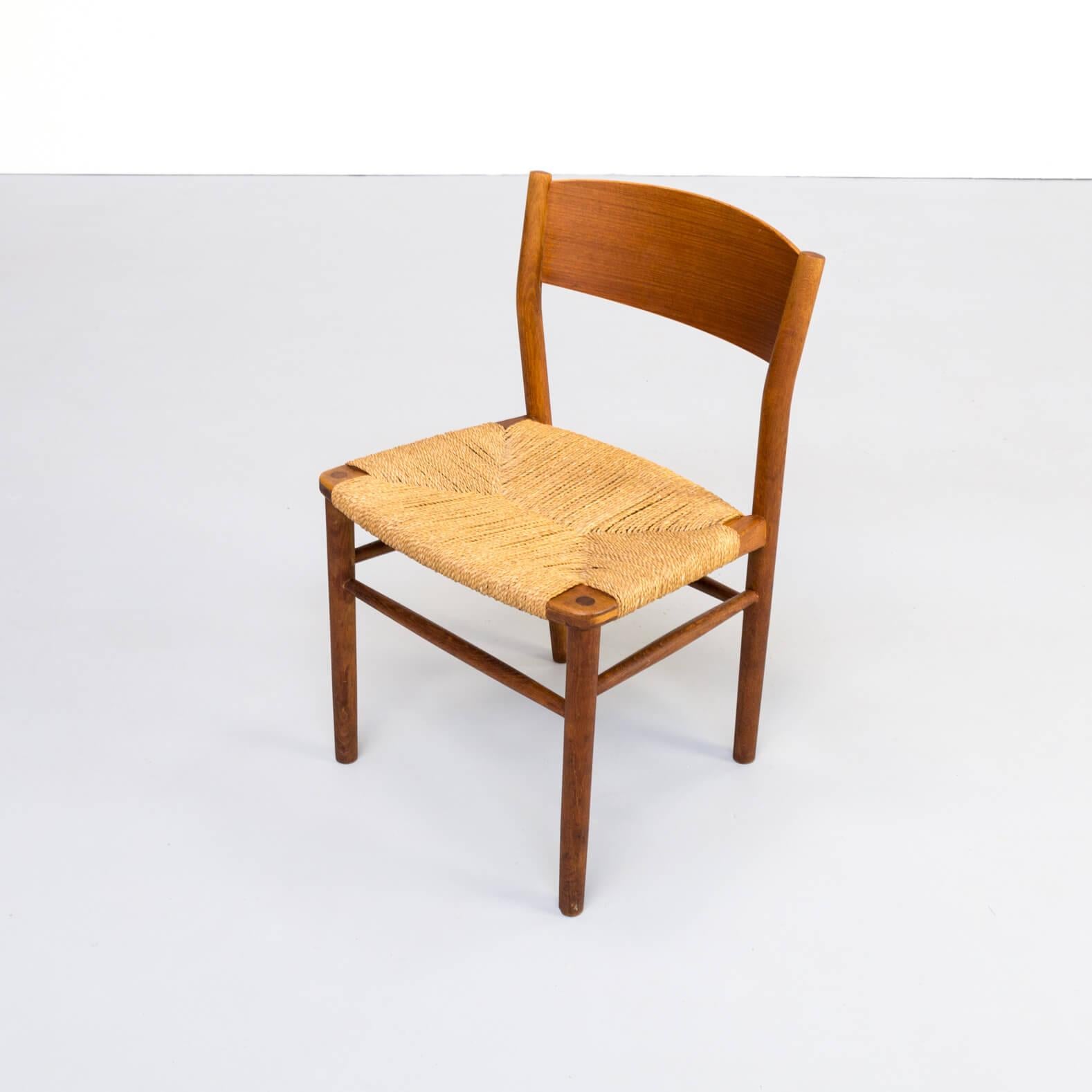 1950s Børge Mogensen ‘model 157’ Chair for Søborg Møbler Set of 2 In Good Condition For Sale In Amstelveen, Noord