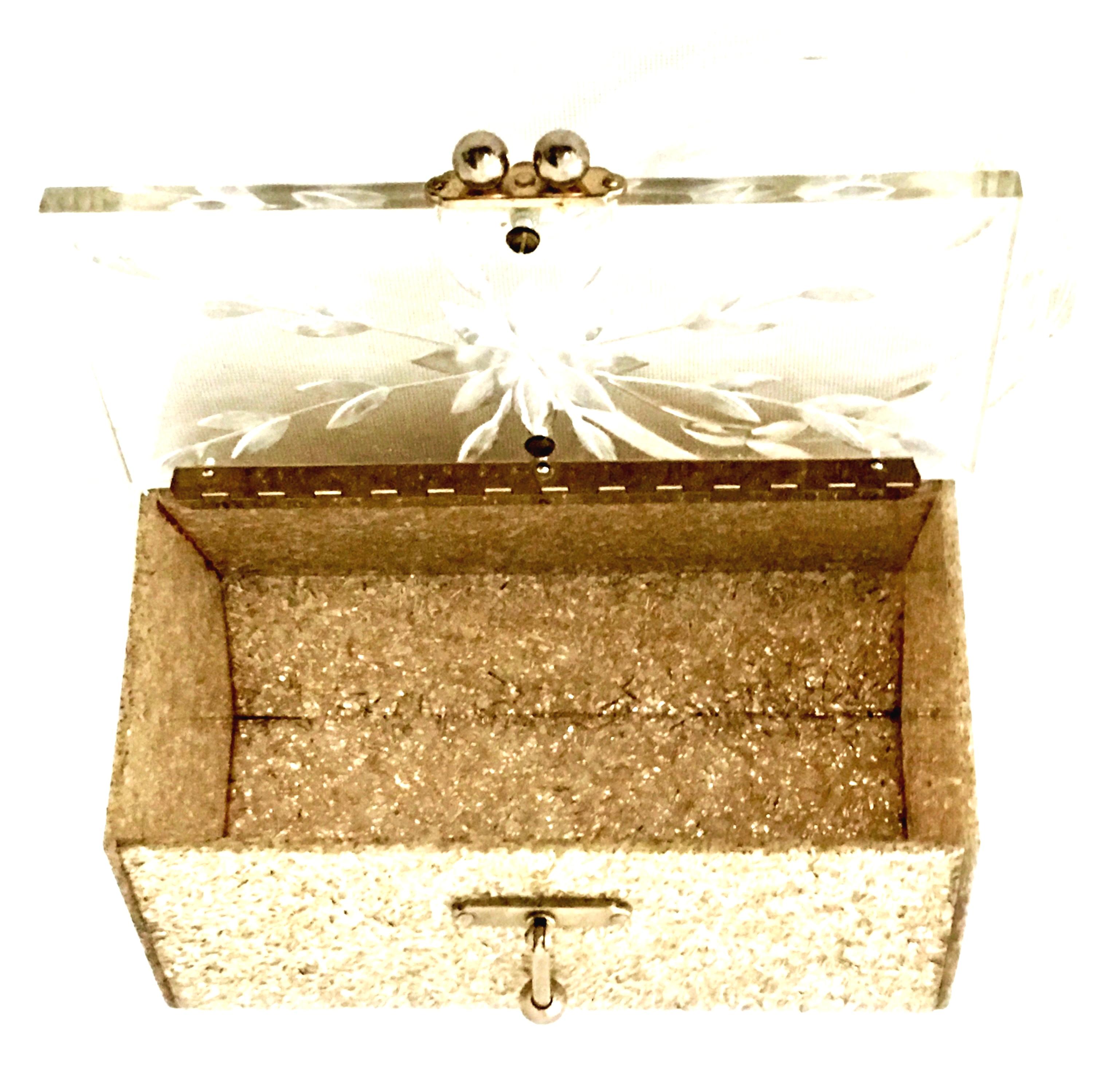 50'S Carved Lucite & Gold Confetti Box Wristlet Style Purse 8