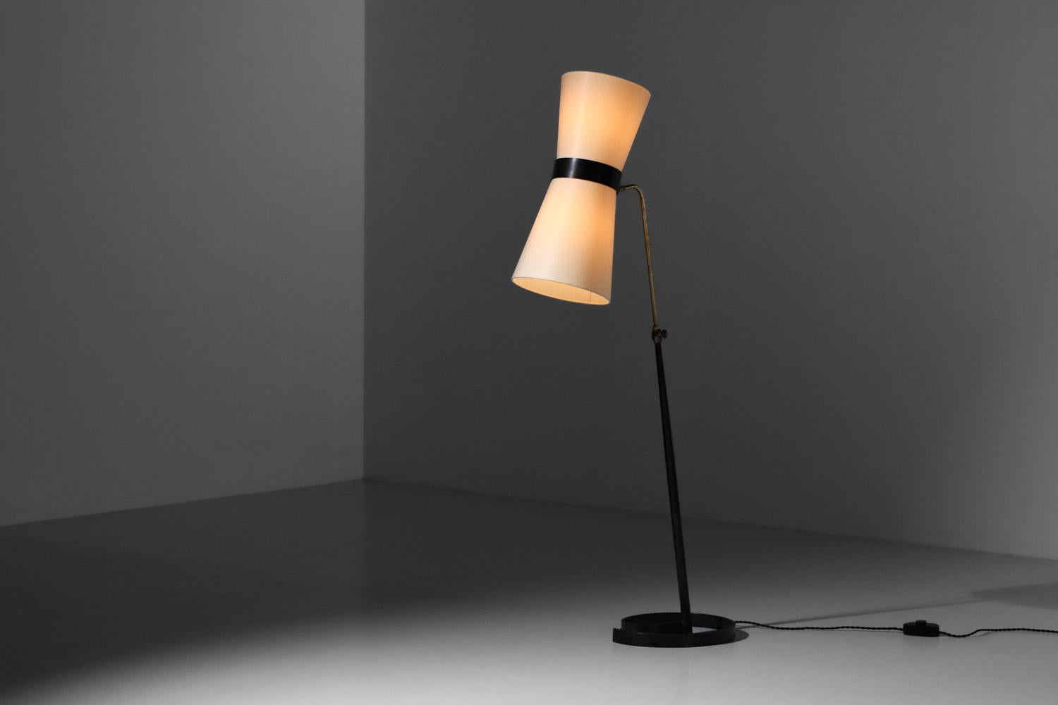 50er Jahre französische Stehlampe mit Diabolo-Schirm (Lackiert) im Angebot