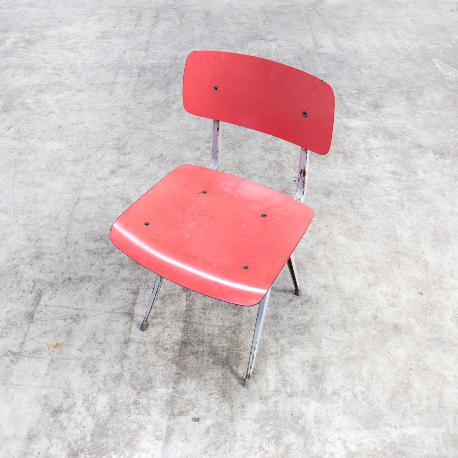 1950s Friso Kramer ‘Result’ Chair for Ahrend de Cirkel Set of 2 For Sale 2