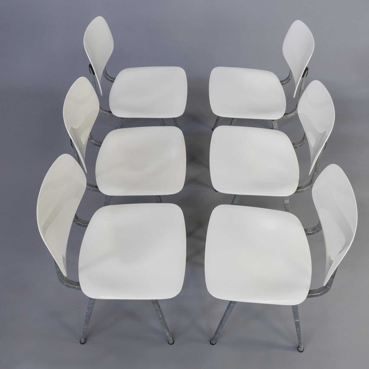 1950s Friso Kramer ‘Revolt’ Chair for Ahrend Set of 6 5