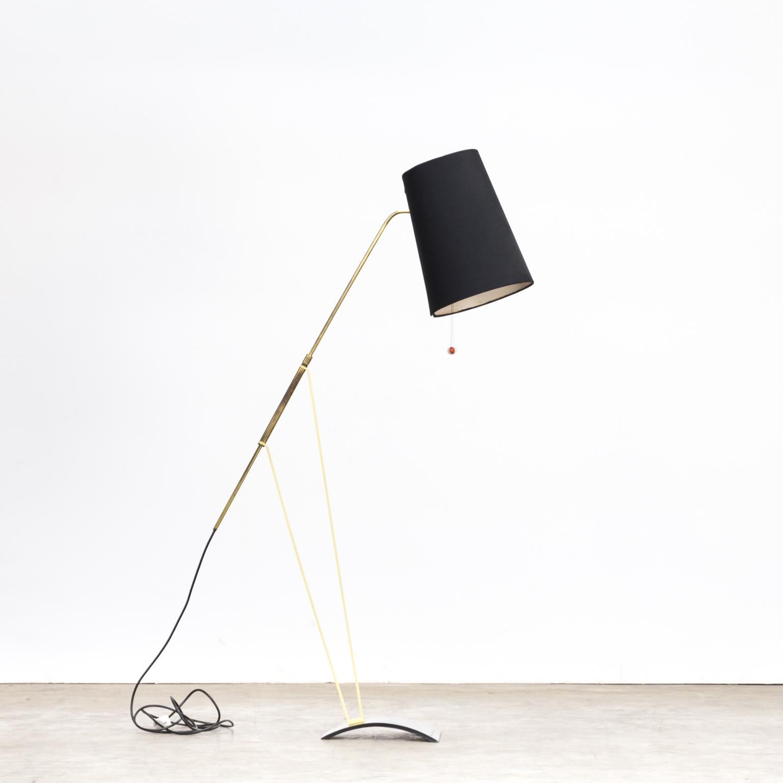Metal 1950s Hans Bergström Floor Lamp with Adjustable Fabric Shade for Ateljé Lyktan For Sale