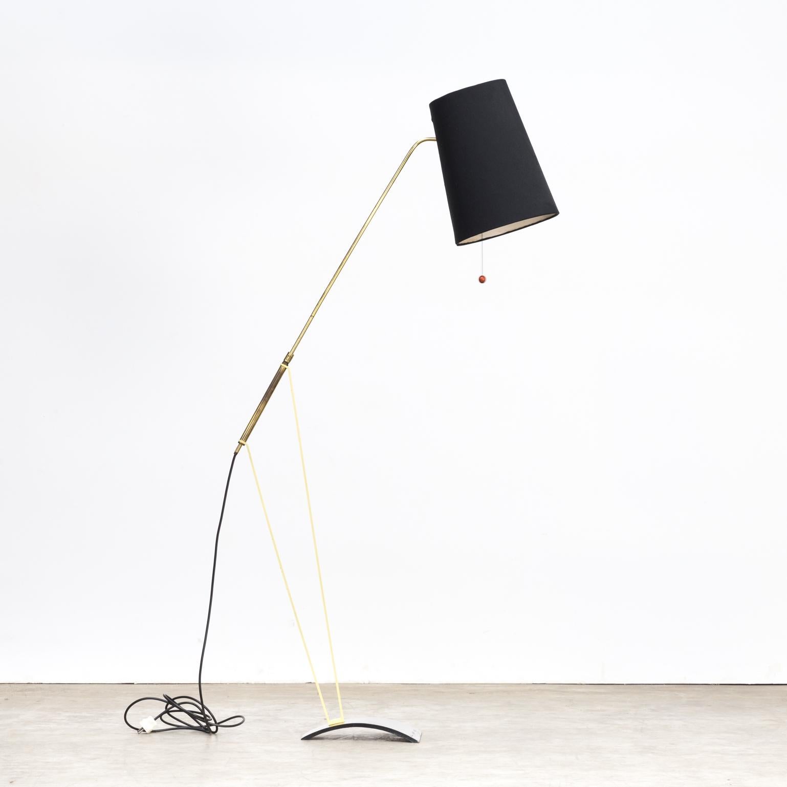 1950s Hans Bergström Floor Lamp with Adjustable Fabric Shade for Ateljé Lyktan For Sale 1