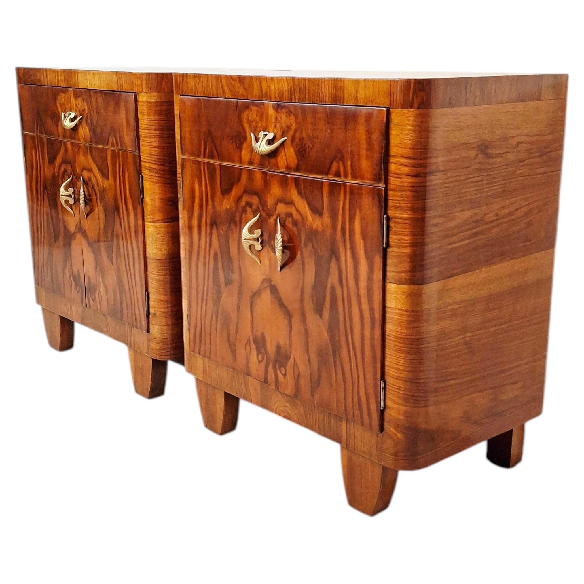 Tables de nuit italiennes Art déco, bois dur, finition laquée, 1950, paire