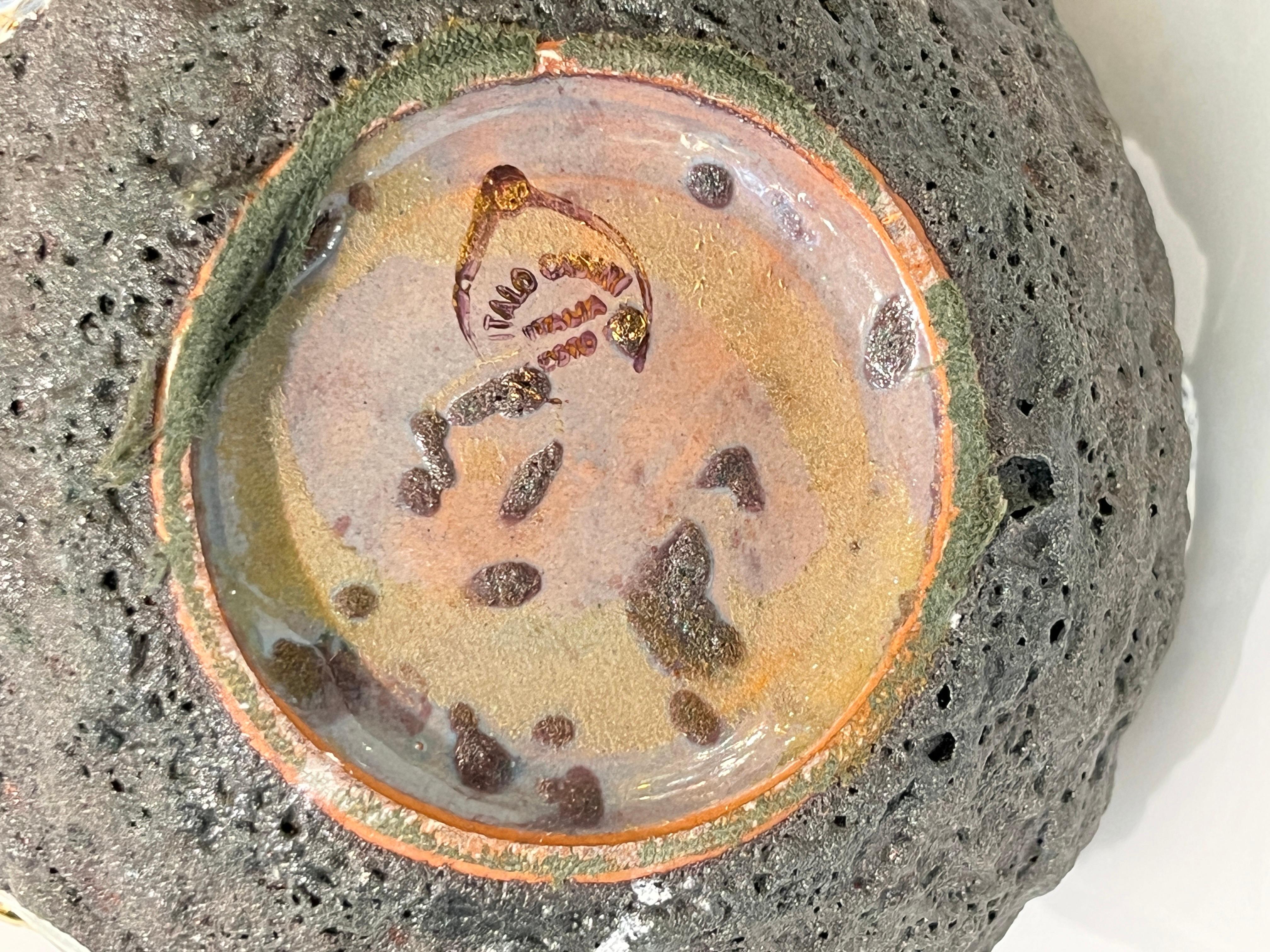 Cotto in fornace Italo Casini anni '50, metà secolo, Brutalista, grigio, oro, moderno, vaso in ceramica, caraffa in vendita