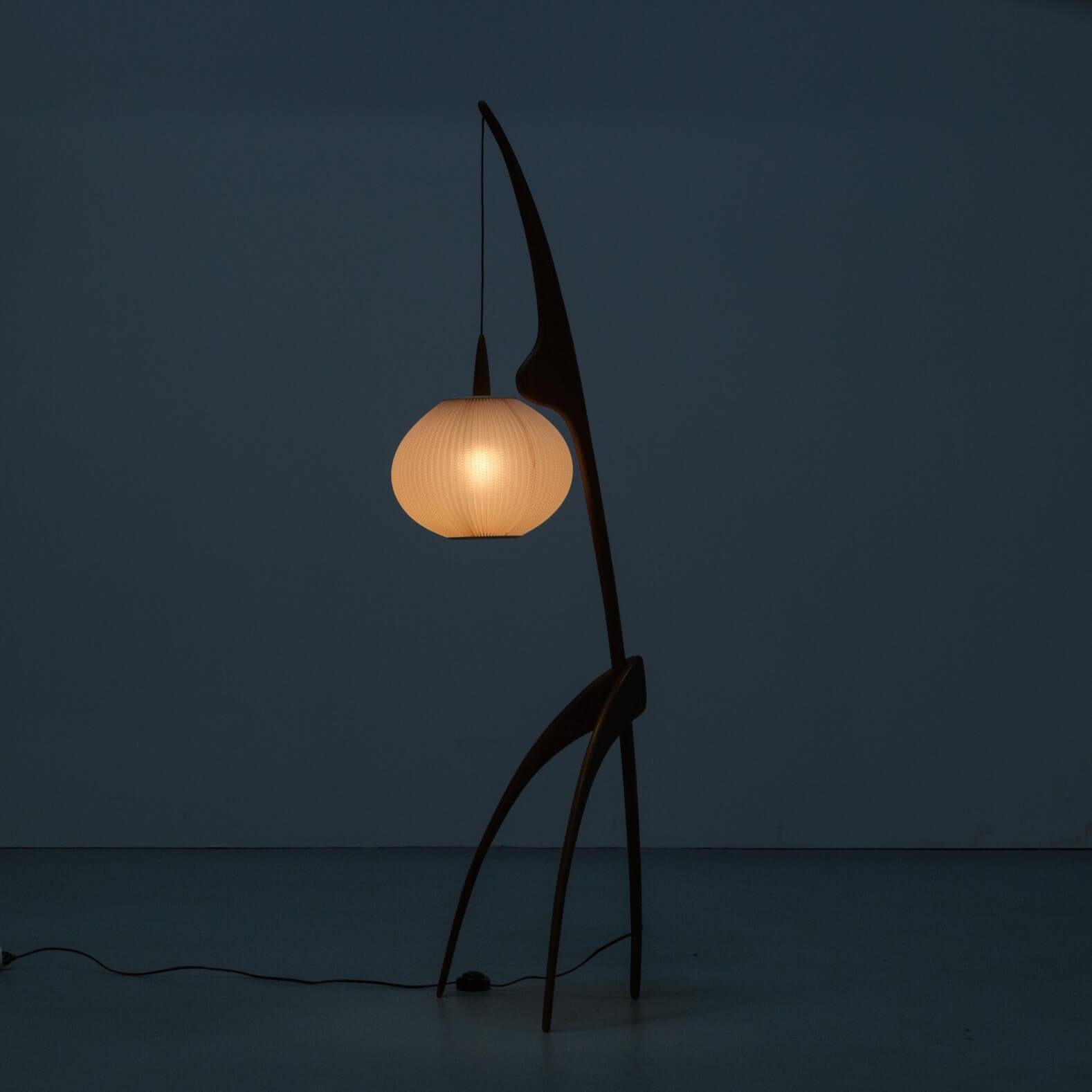 praying mantis floor lamp