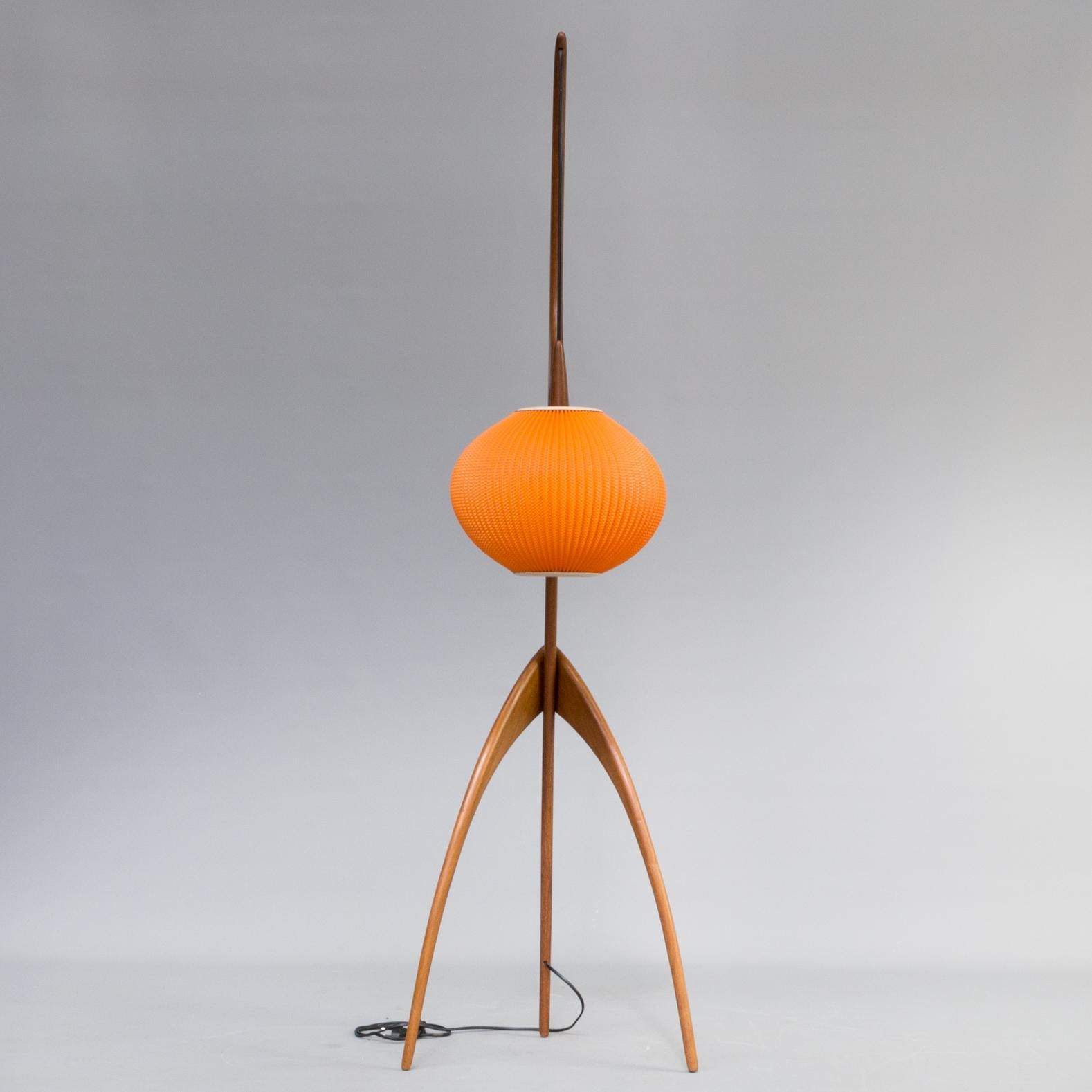 1950s Jean Rispal Floor Lamp ‘Praying Mantis’ for Rispal, France For Sale 2