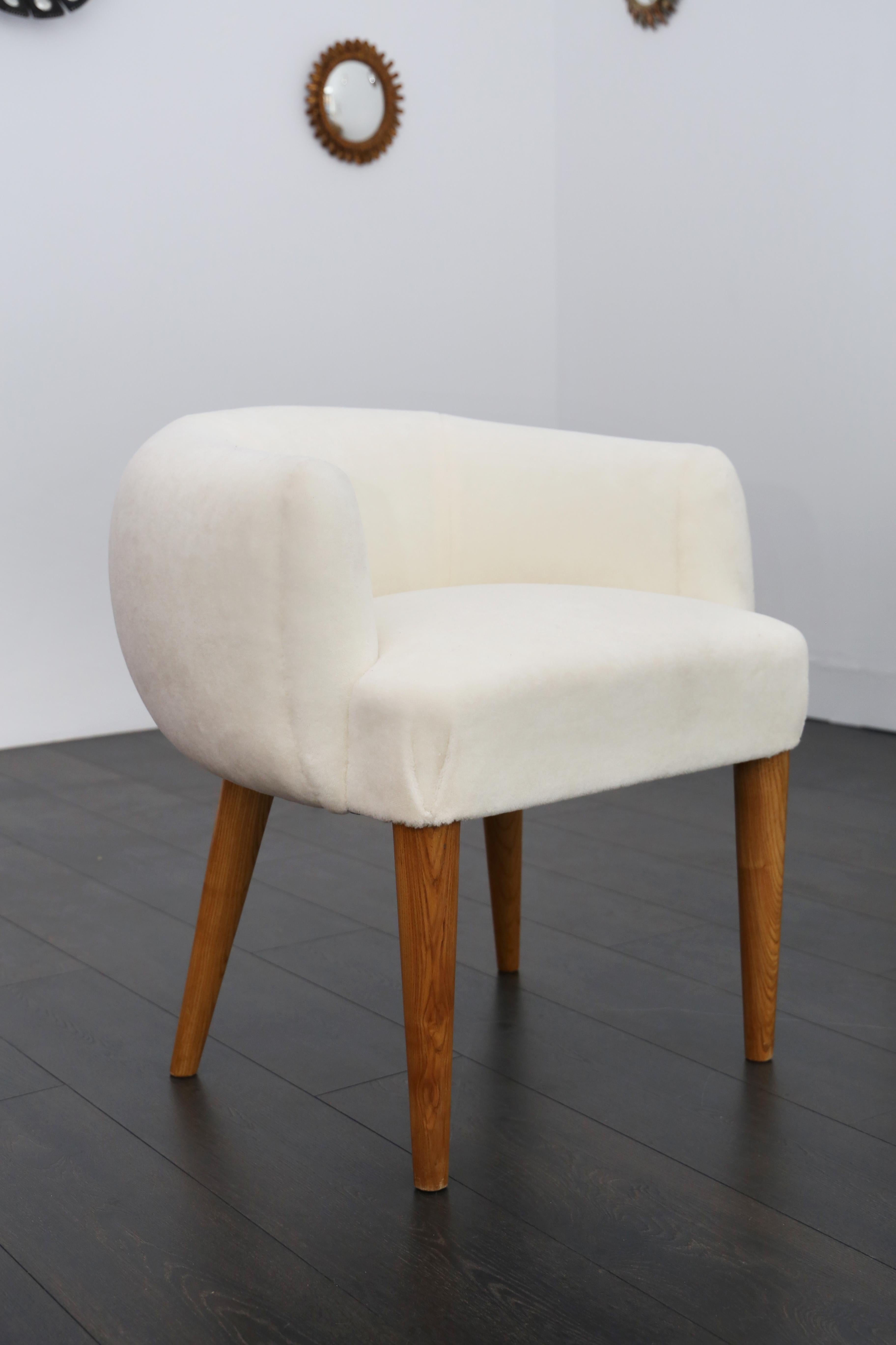 Jean Royère 
'Ours polaire' armchair
1950
Oak and velvet upholstery