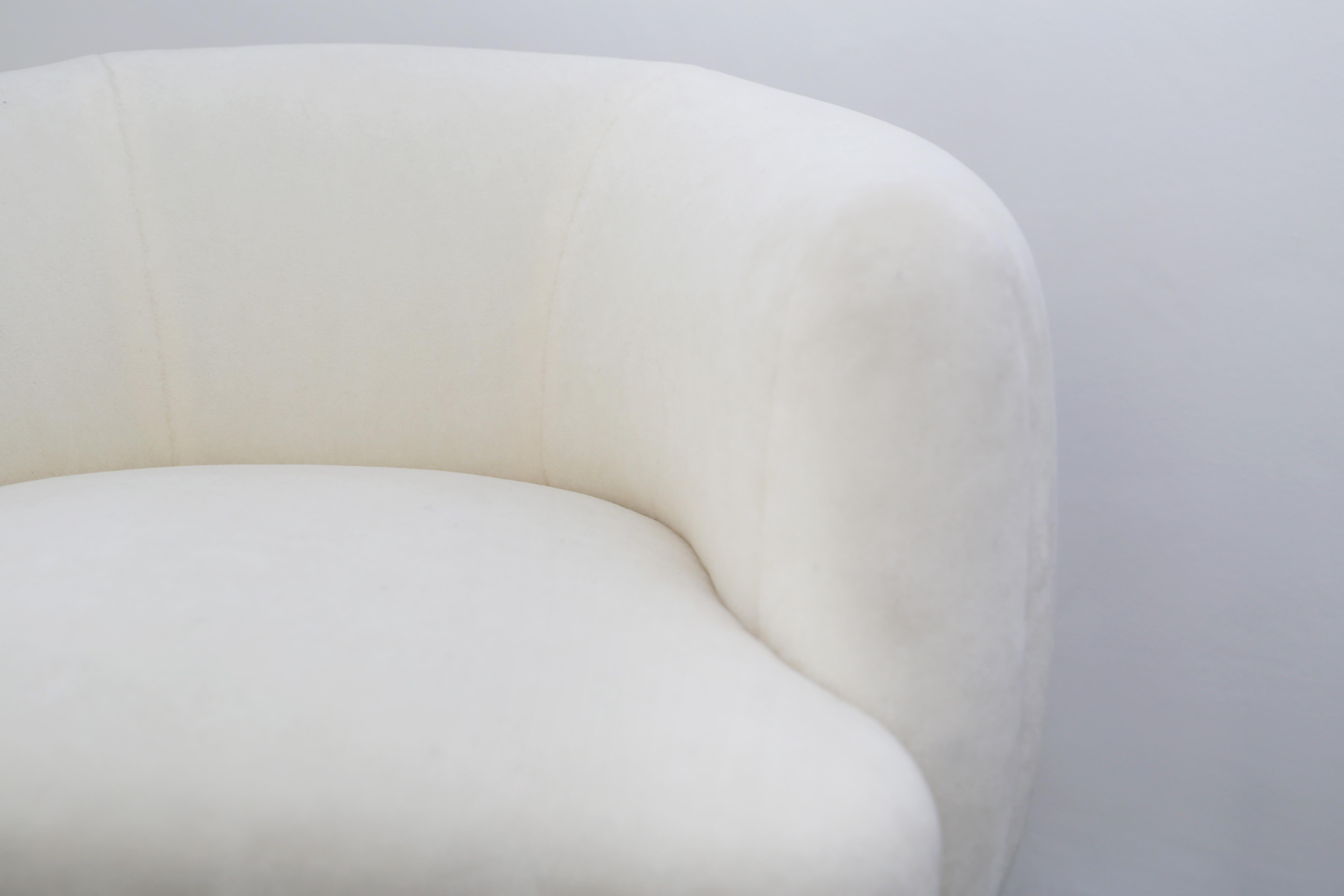European '50s Jean Royère 'Ours Polaire' Armchair in Oak and Velvet Upholstery For Sale