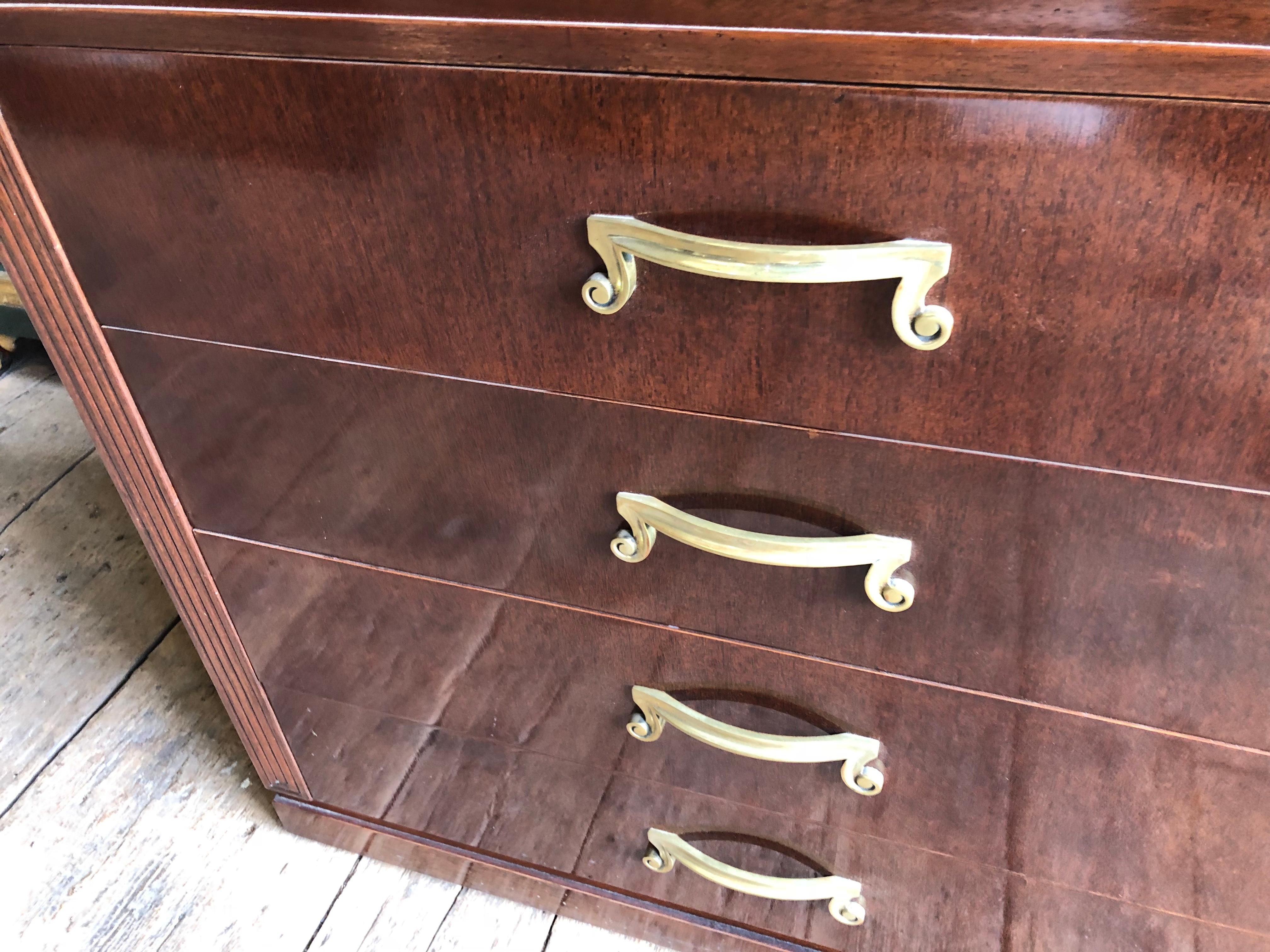 American 1950s Modern Chest of Drawers in Mahogany