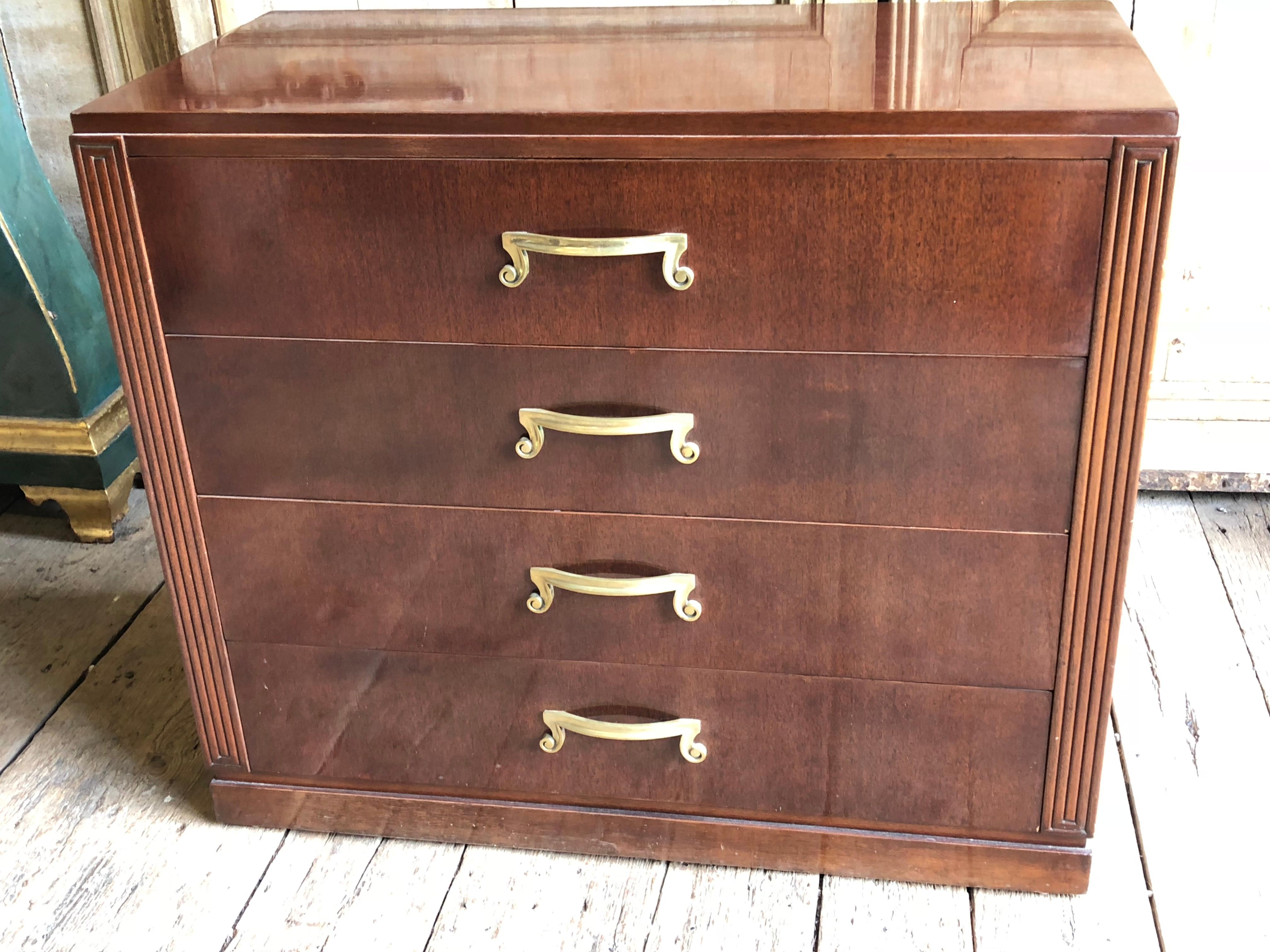 1950s Modern Chest of Drawers in Mahogany 2