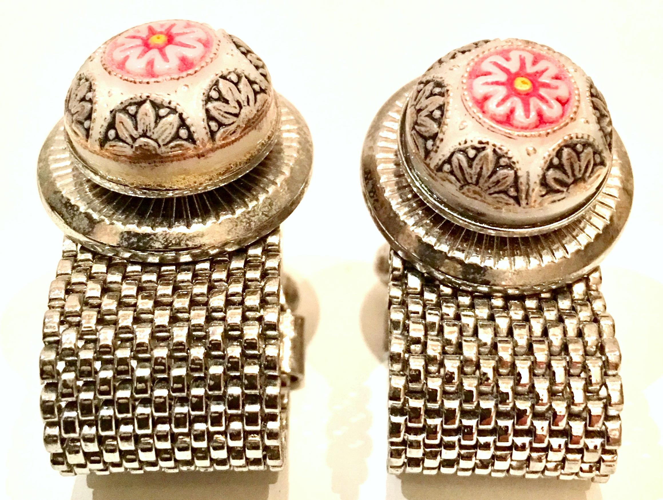 1950'S Pair Of Rare Silver Metal Mesh & Hand Stained Pearl Cufflinks. Features silver plate metal mesh with a hand stained intricate design and dome shape with braiding derailed edge.