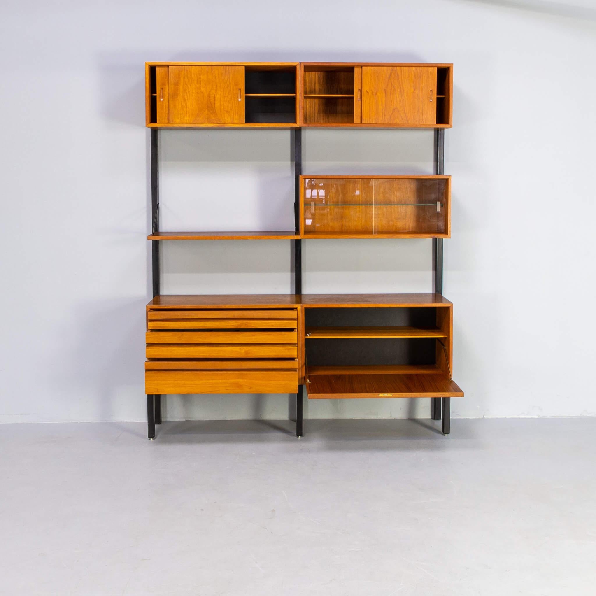 50s Poul Cadovius Royal System Wall Unit for Cado In Good Condition In Amstelveen, Noord
