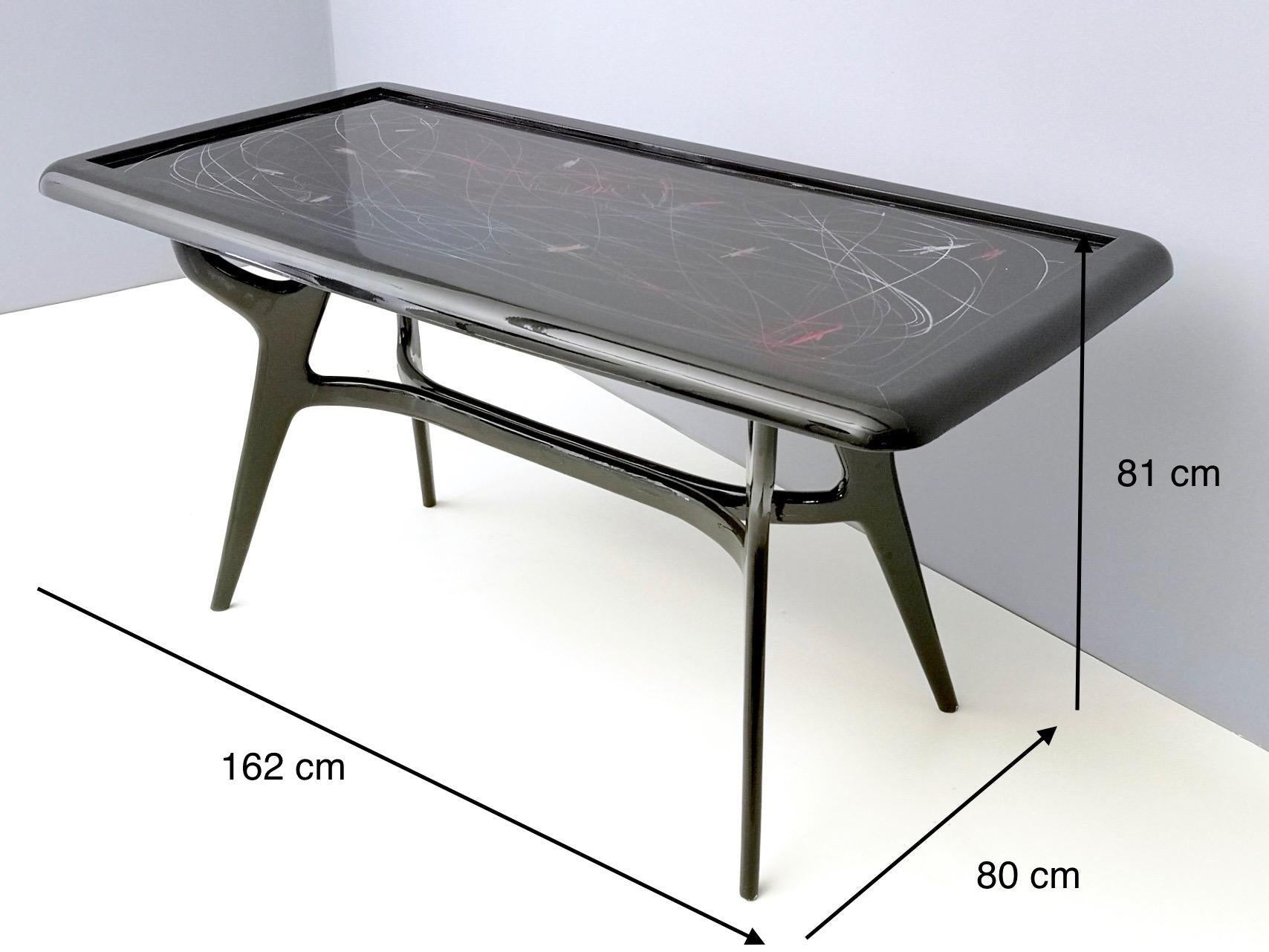 Table de salle à manger de style années 1950 avec plateau en verre laqué par Enzio Wenk, Italie, 2019. en vente 11